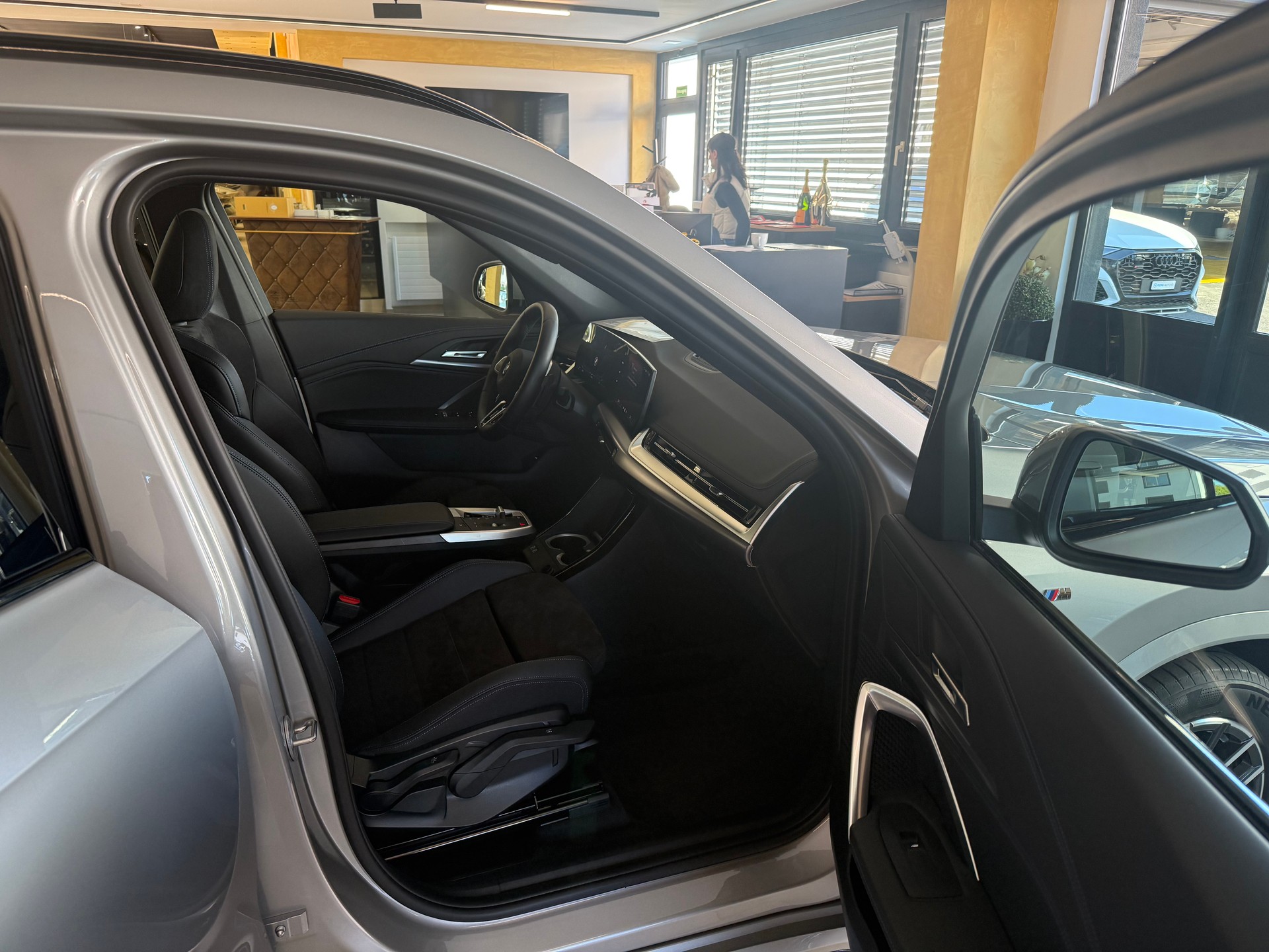 BMW X1 sDrive 18i M Sport-image-7