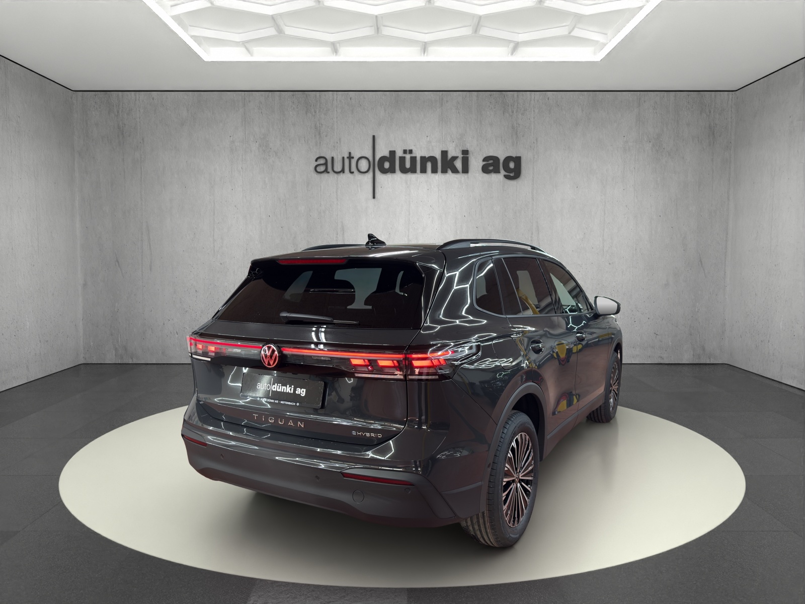 VW Tiguan 1.5 TSI evo2 eHybrid Life DSG-image-3