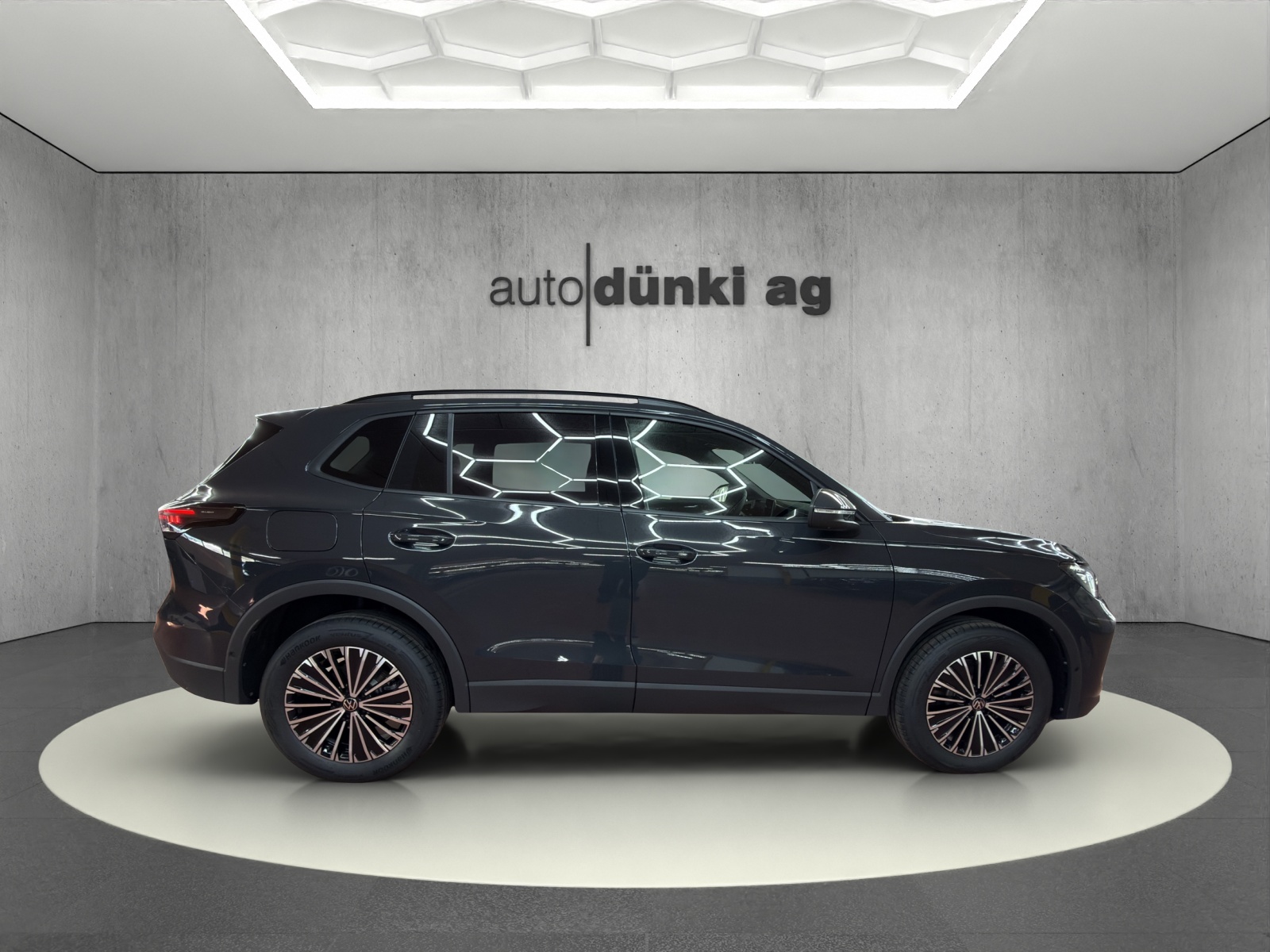 VW Tiguan 1.5 TSI evo2 eHybrid Life DSG-image-4