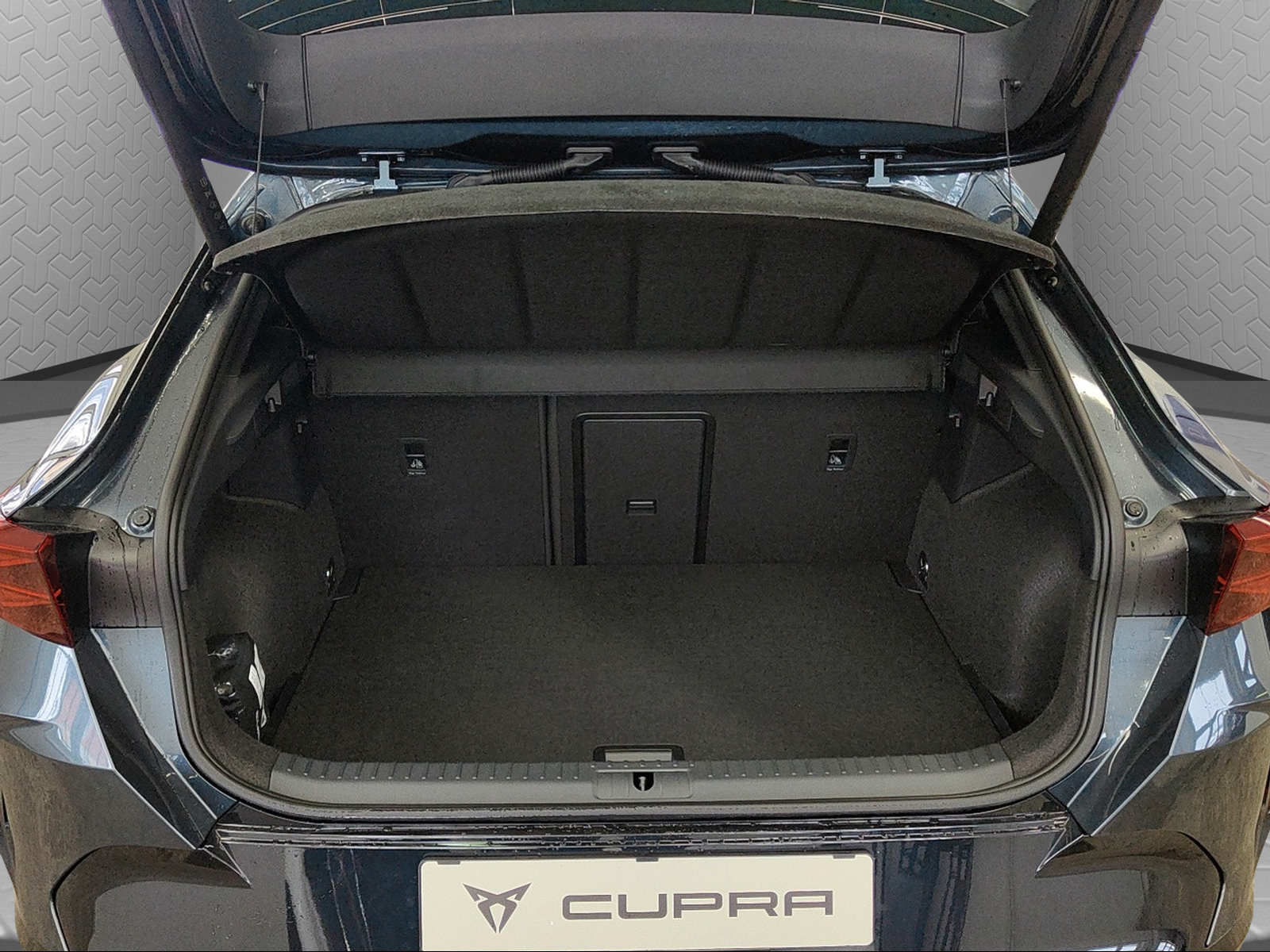 CUPRA Formentor 2.0TSI VZ 4Drive DSG-image-13