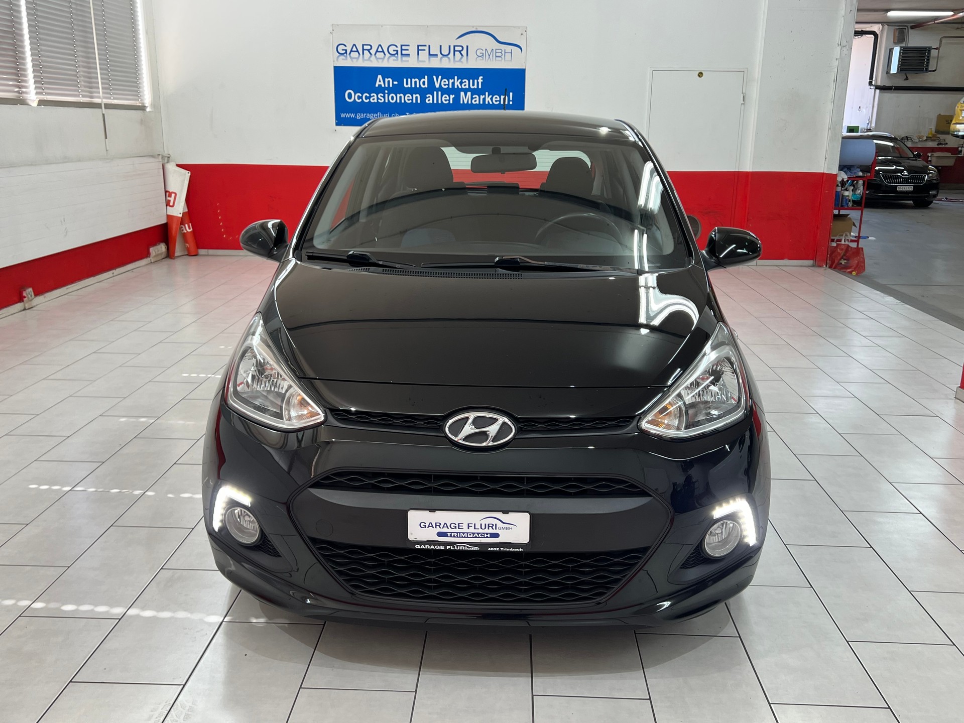 HYUNDAI i10 1.2 Amplia-image-2