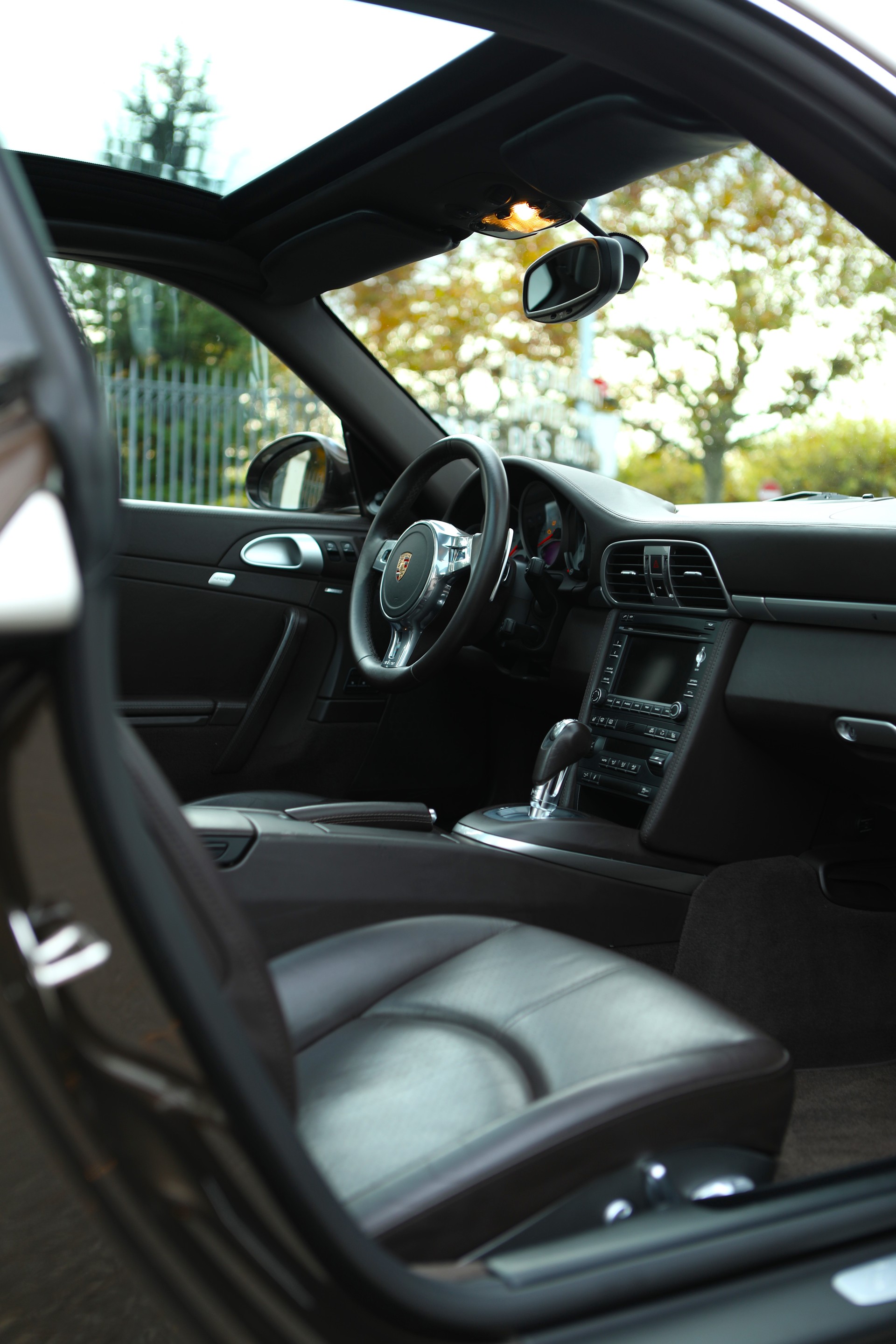 PORSCHE 911 Targa 4S PDK 997.2-image-12