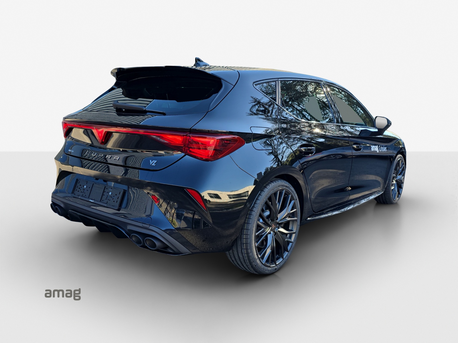 CUPRA LEON 2.0 TSI Black Symphony DSG-image-4
