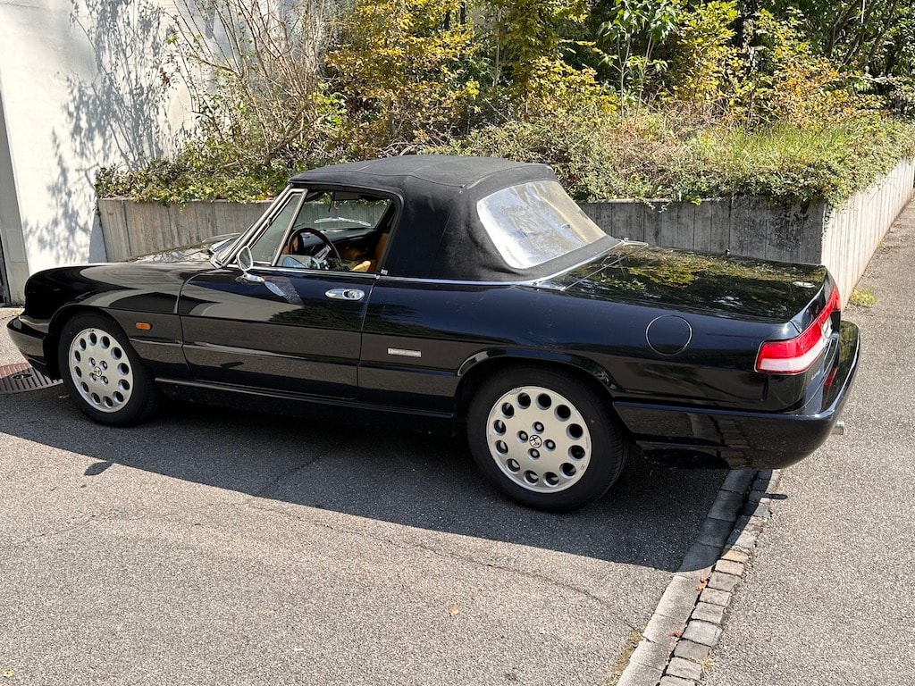 ALFA ROMEO Spider 2.0-image-1