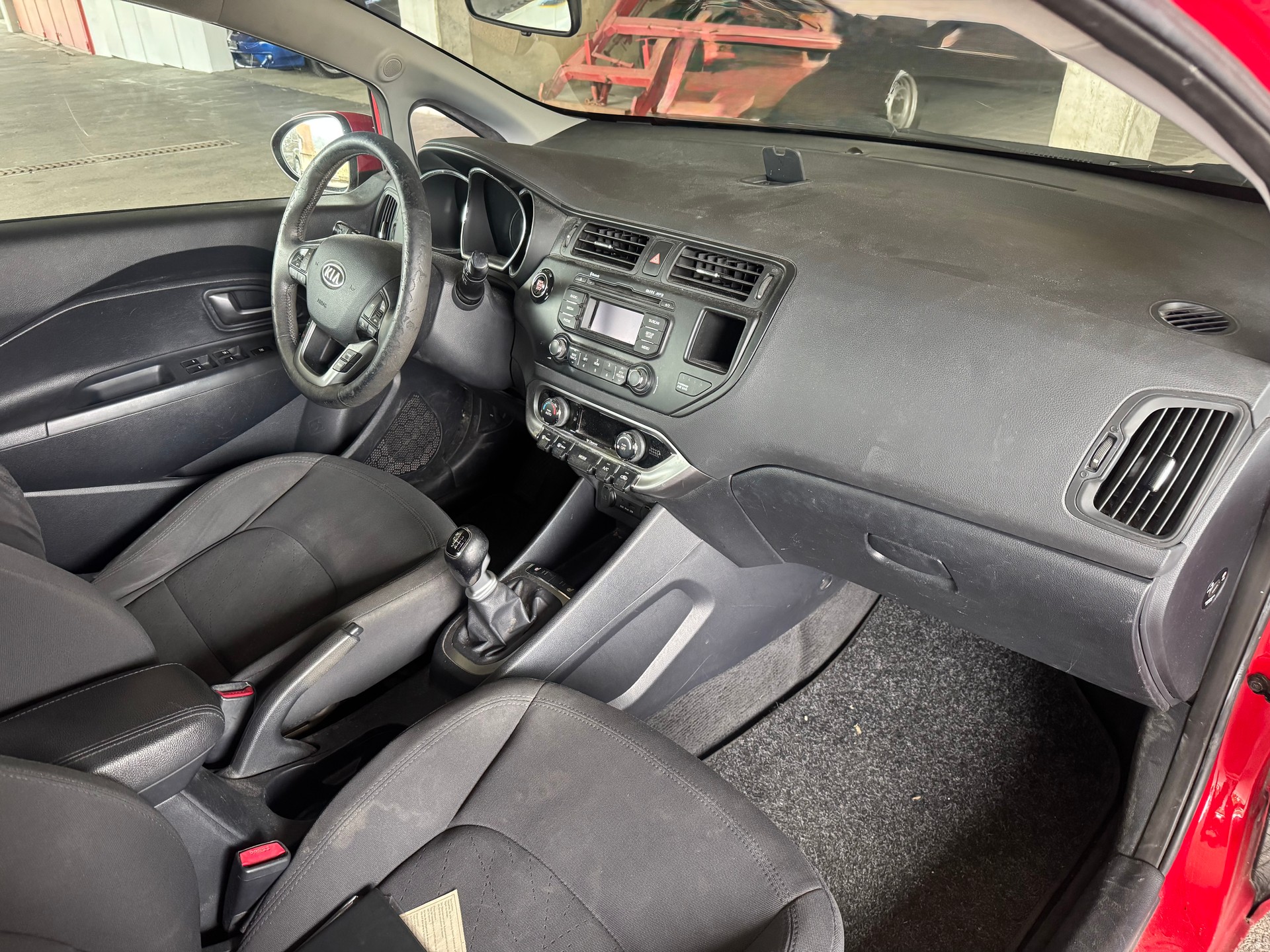 KIA Rio 1.4 CVVT Style-image-7