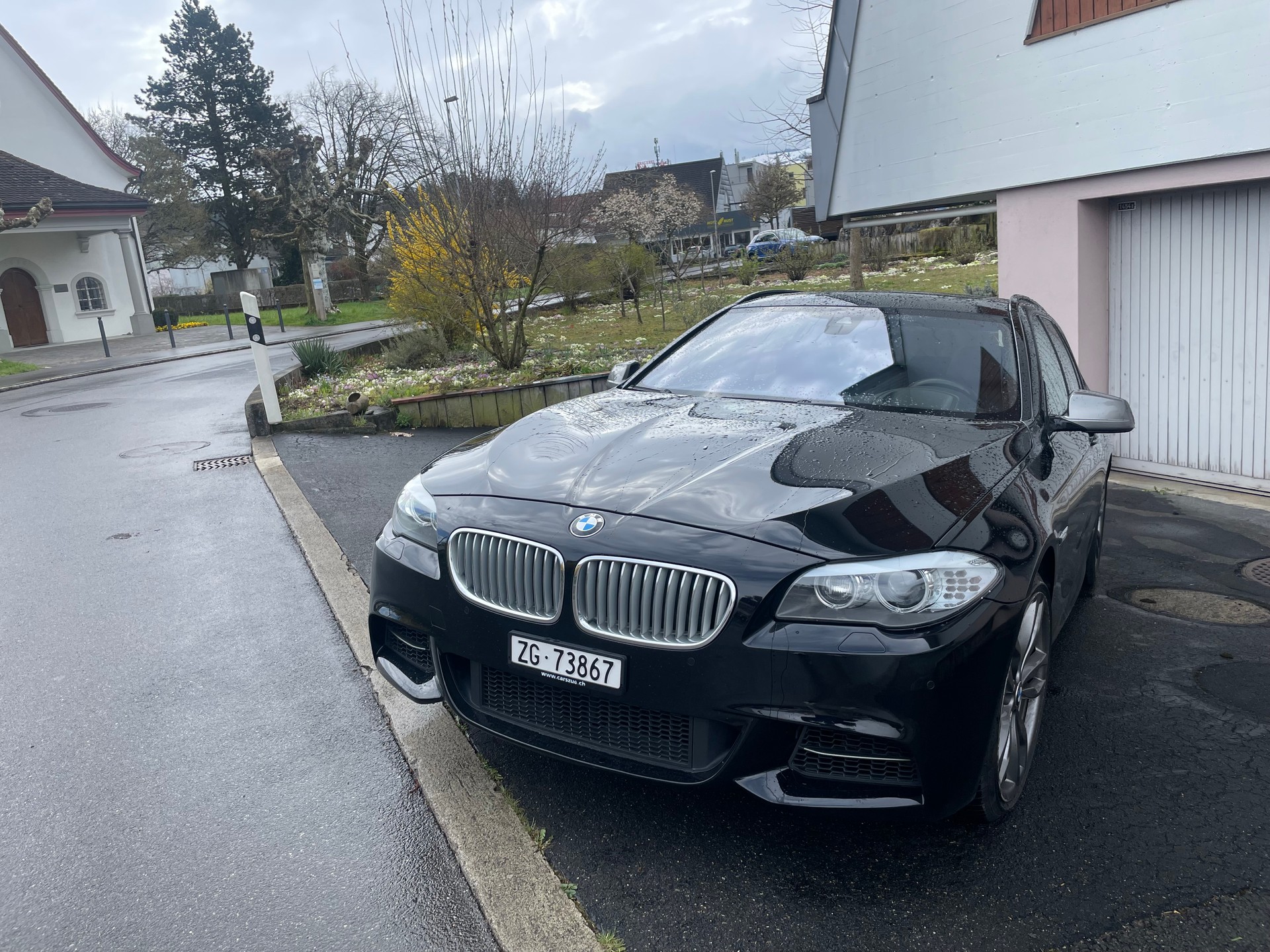 BMW M550d xDrive Touring Steptronic 40'000 KM seit Motor Totalrevision