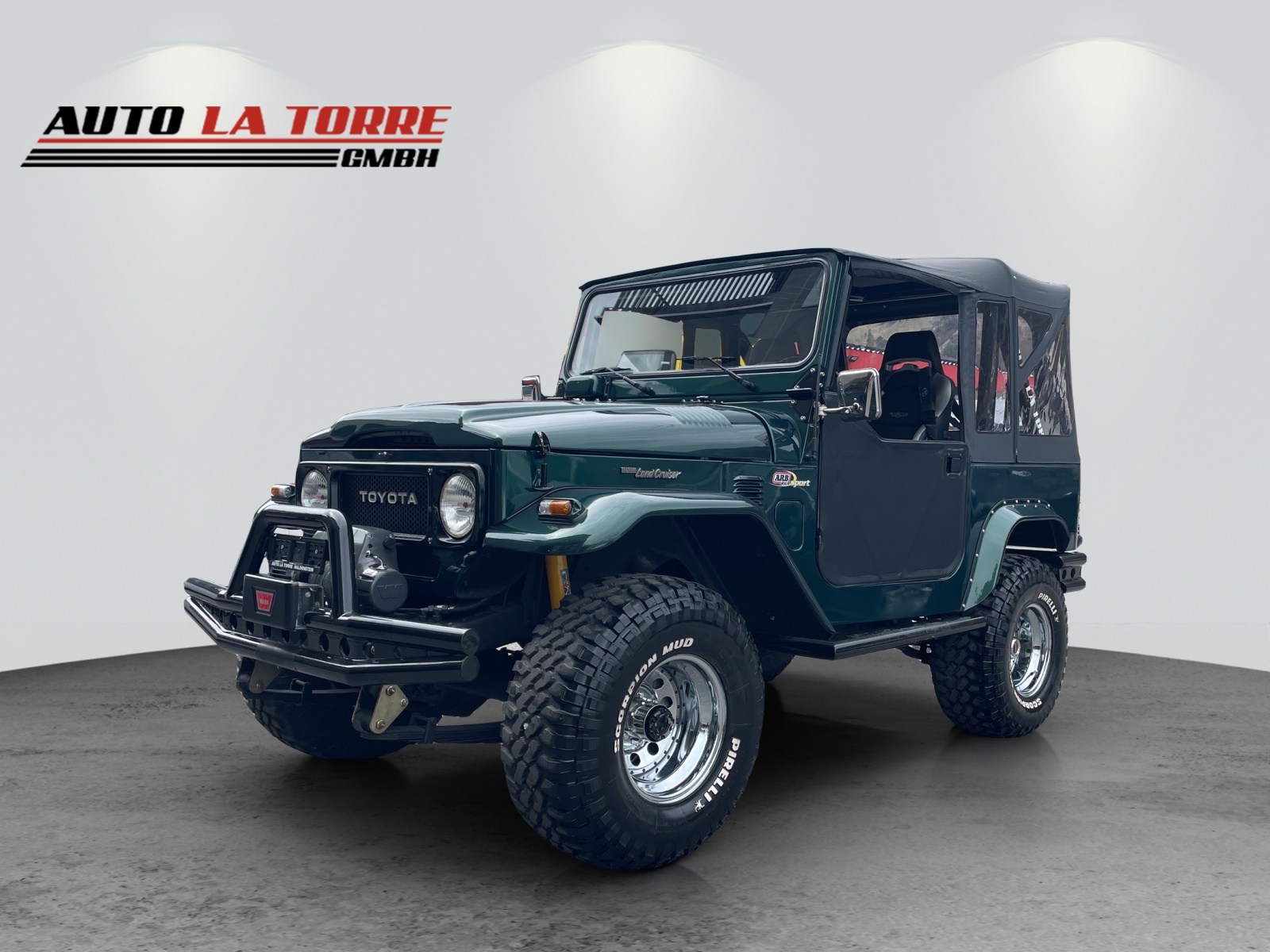 TOYOTA LAND CRUISER BJ42-image-0
