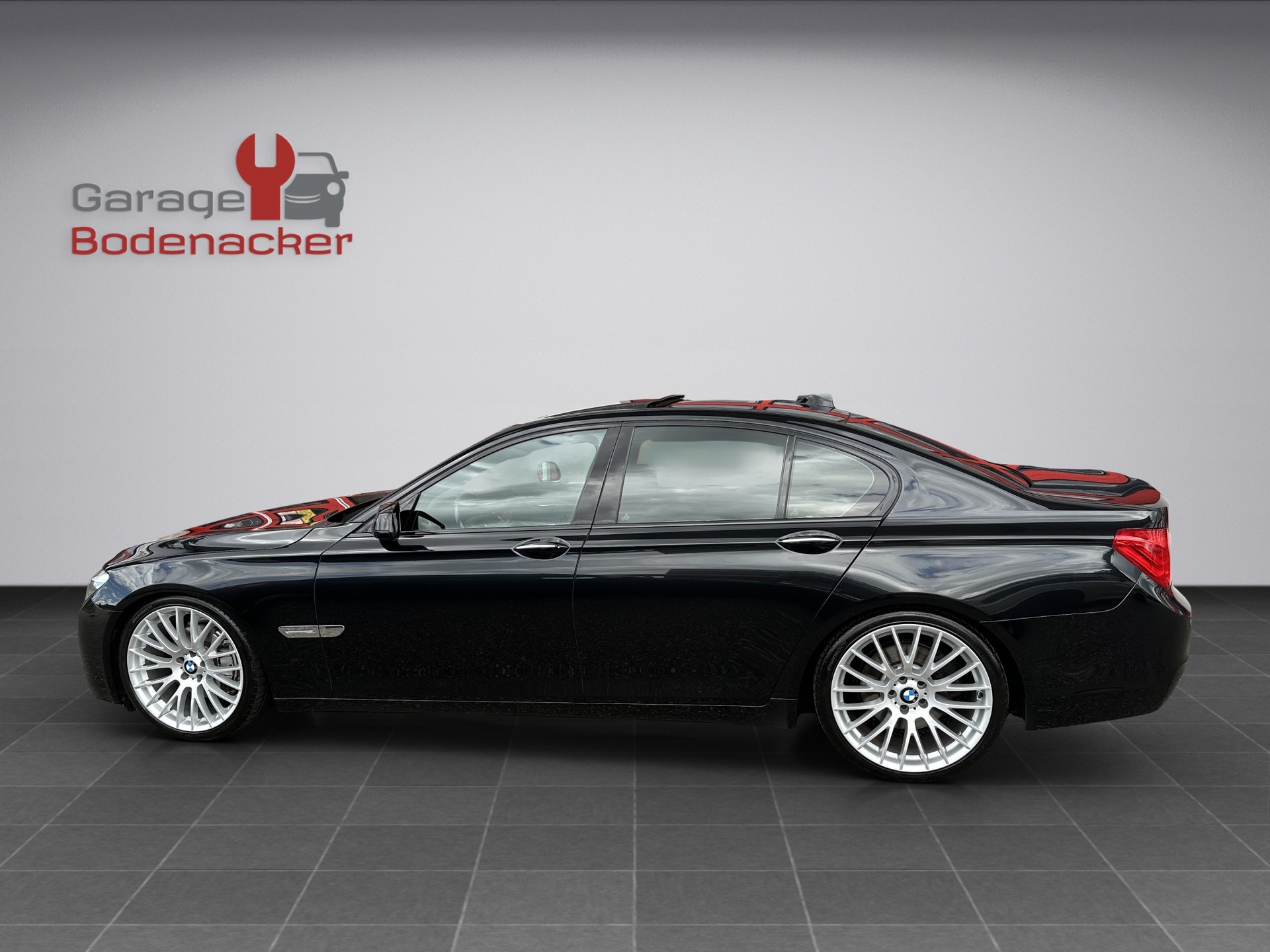 BMW 740d M Sport Paket-image-2