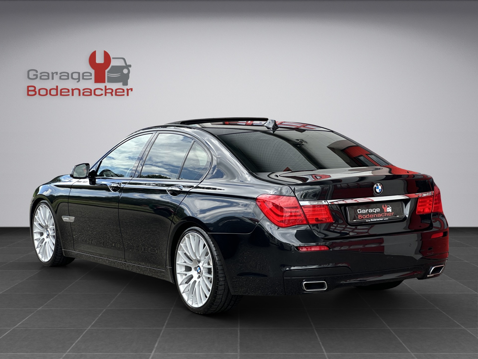 BMW 740d M Sport Paket-image-3