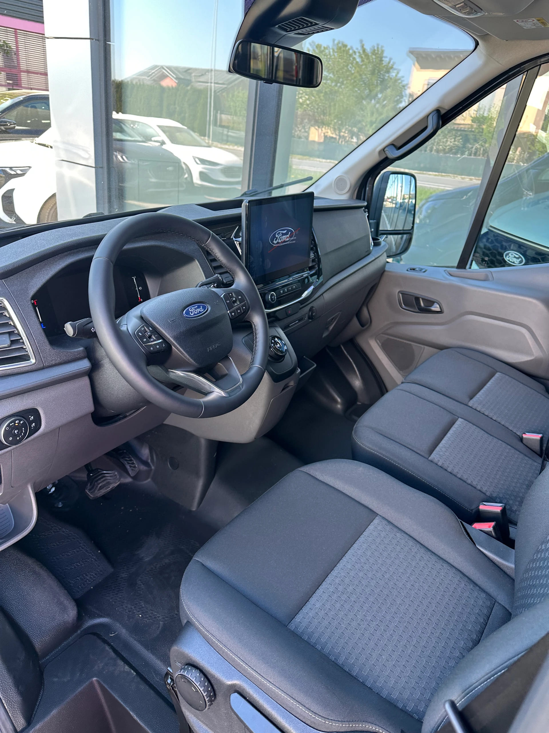 FORD Transit combi 350 L3 2.0 EcoBl Trend/150CV/Aut.-image-9