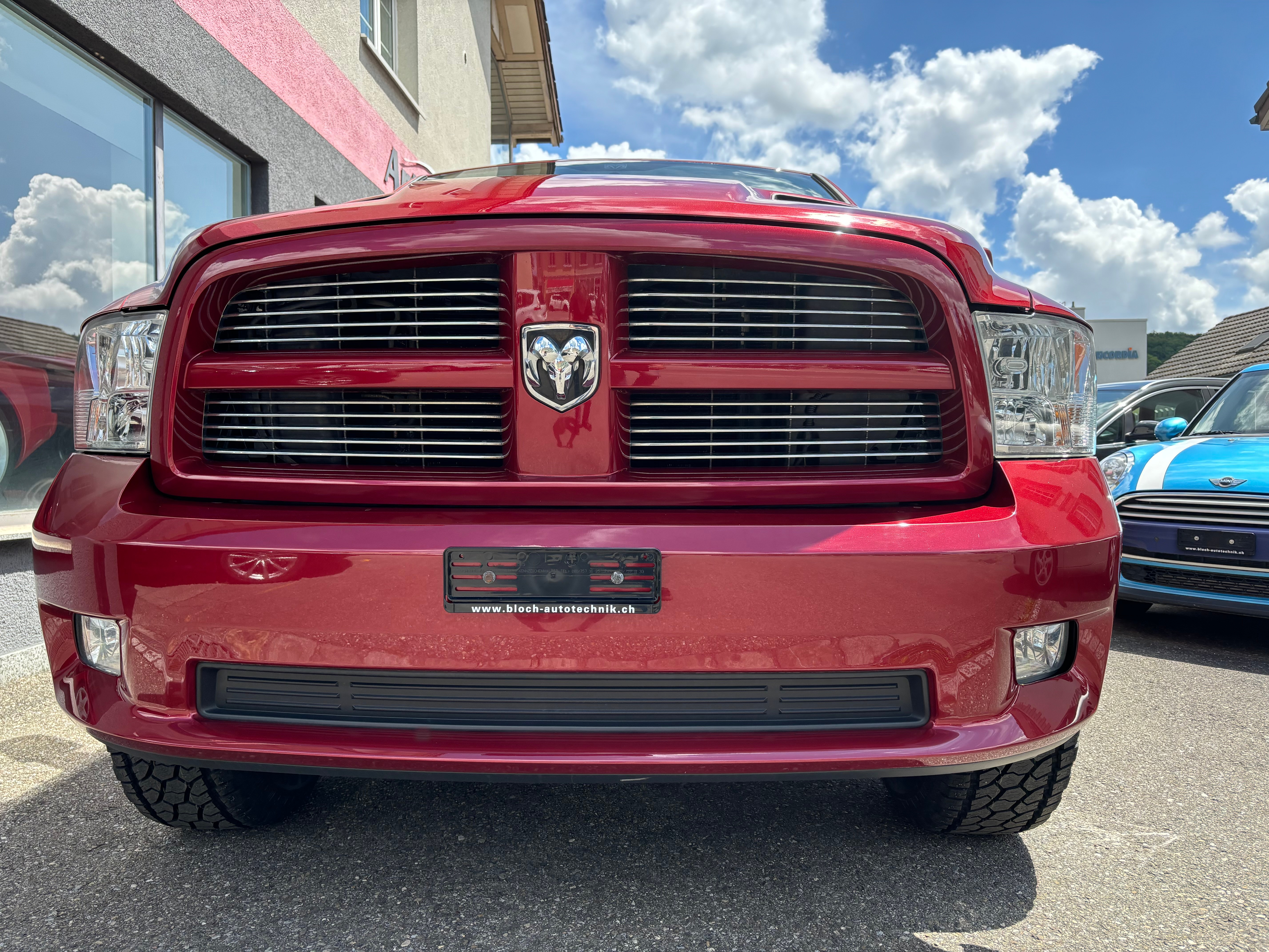 Car photo