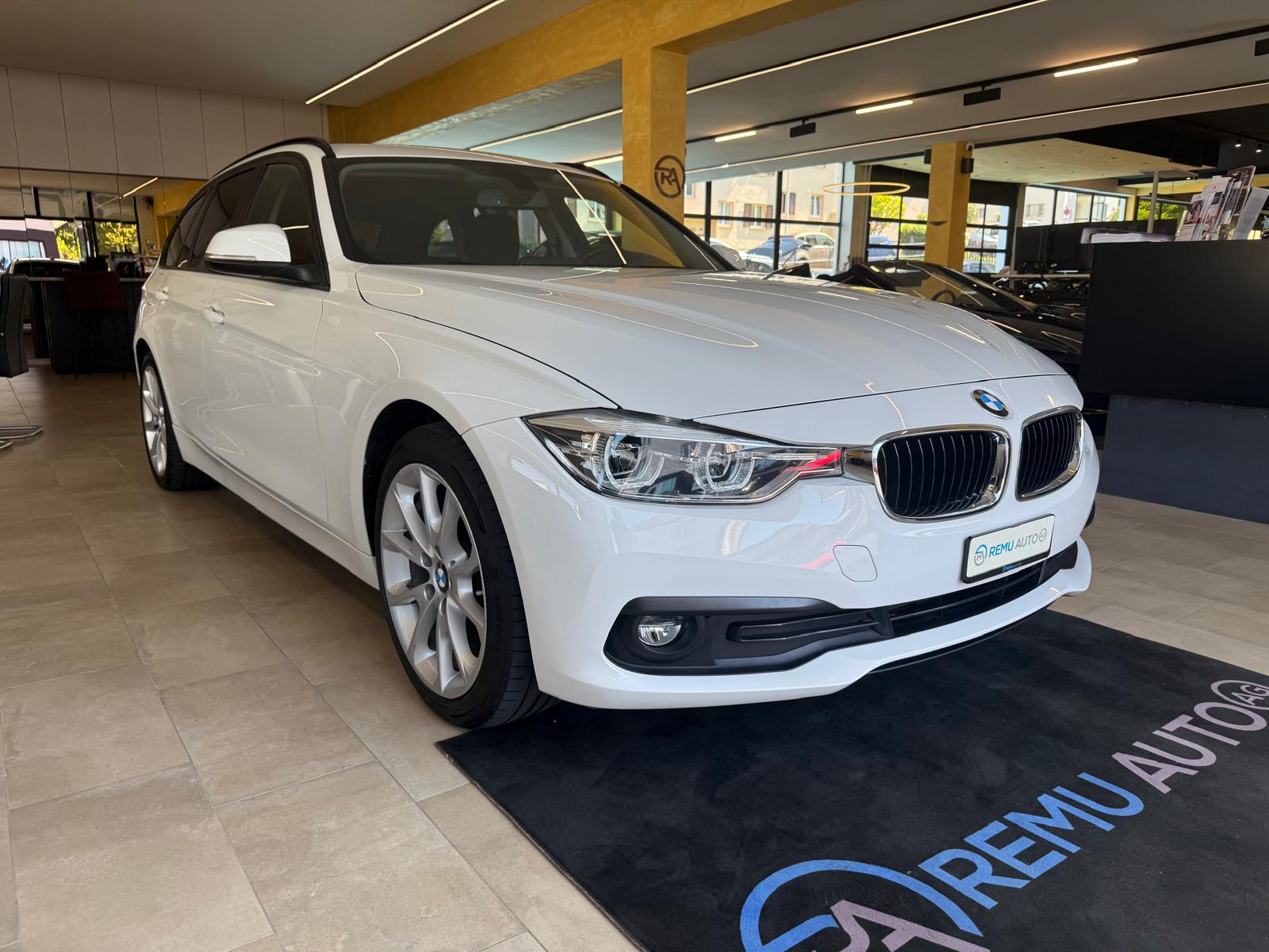 BMW 318d Touring Swiss Advantage Sport Steptronic-image-0