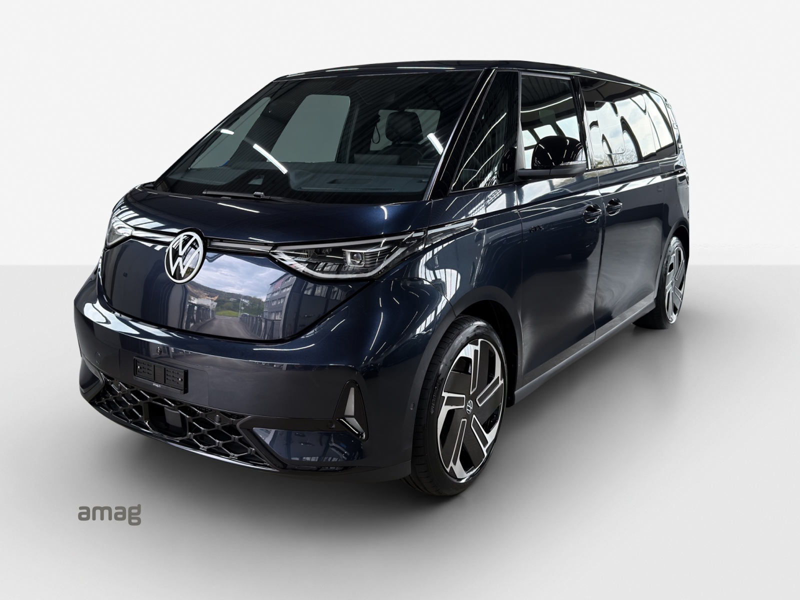 VW ID.Buzz NWB GTX 4 Motion-image-0