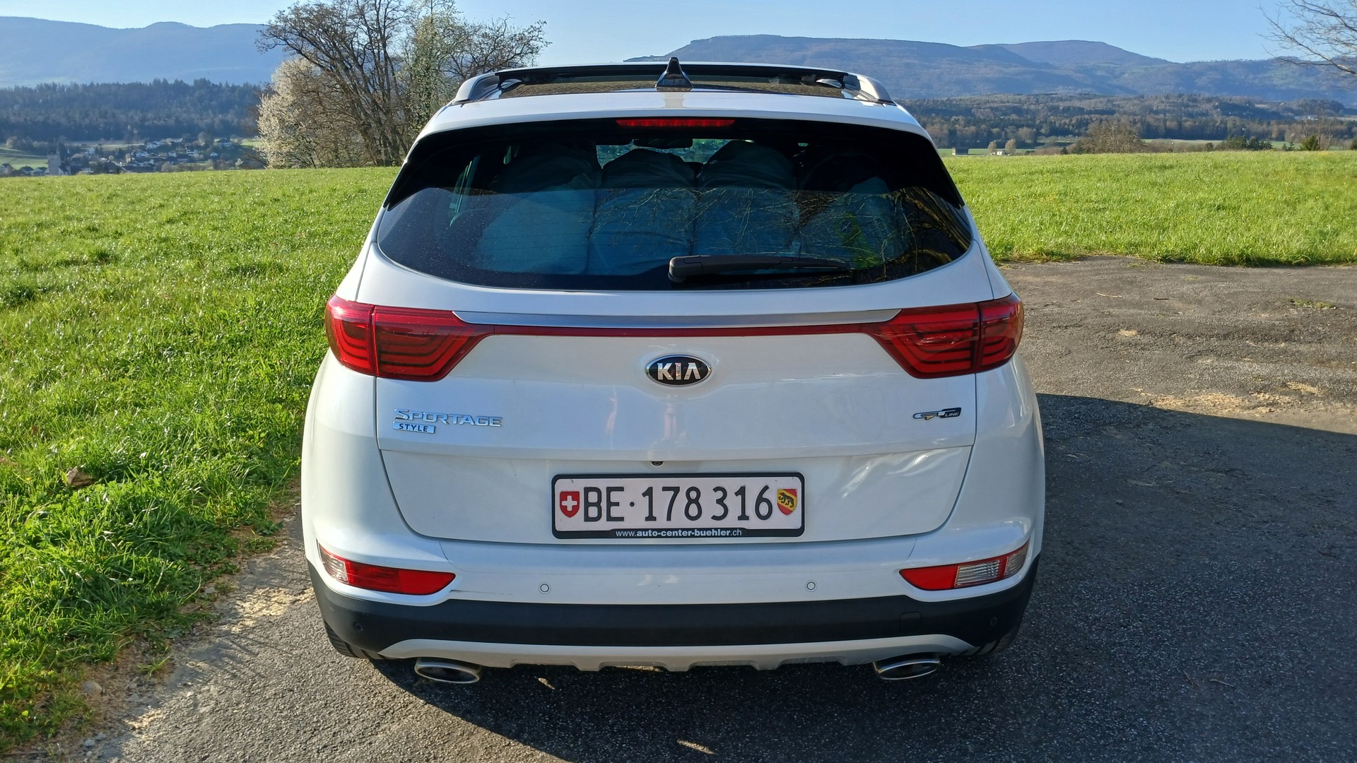 KIA Sportage 2.0CRDi Style GT Line 4WD Automat-image-7