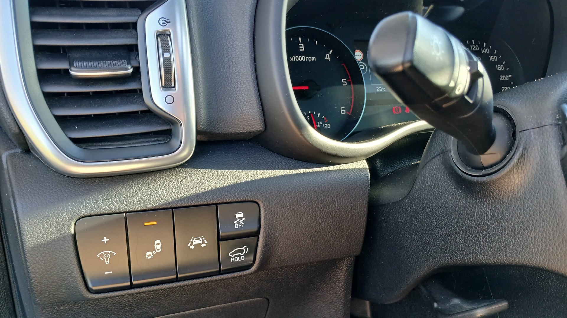 KIA Sportage 2.0CRDi Style GT Line 4WD Automat-image-15