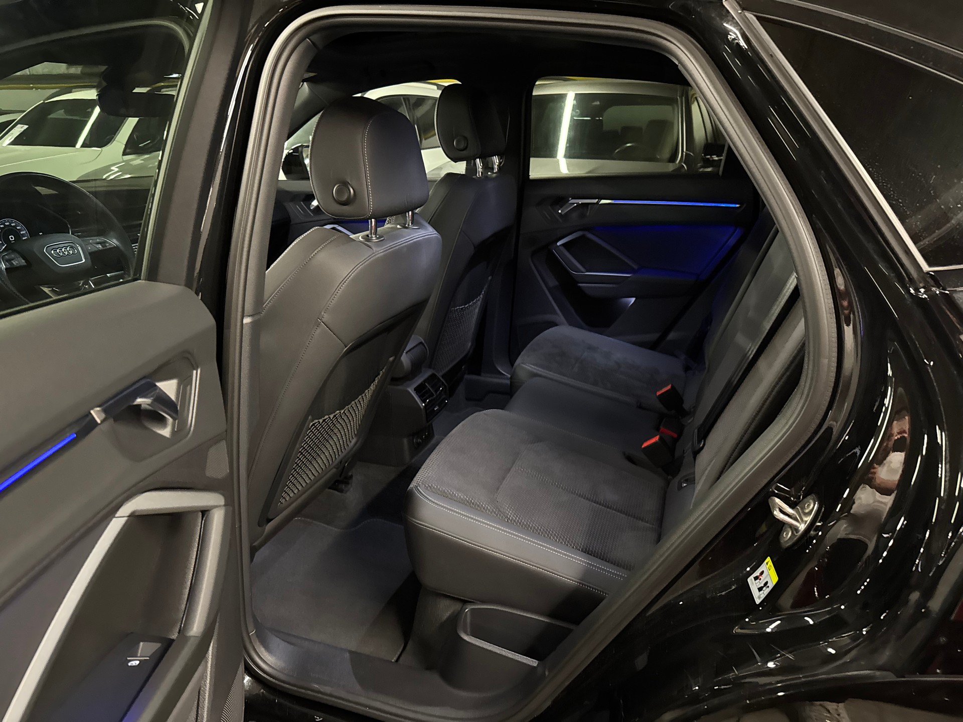 AUDI Q3 Sportback 45 TFSI e S line S-tronic-image-9
