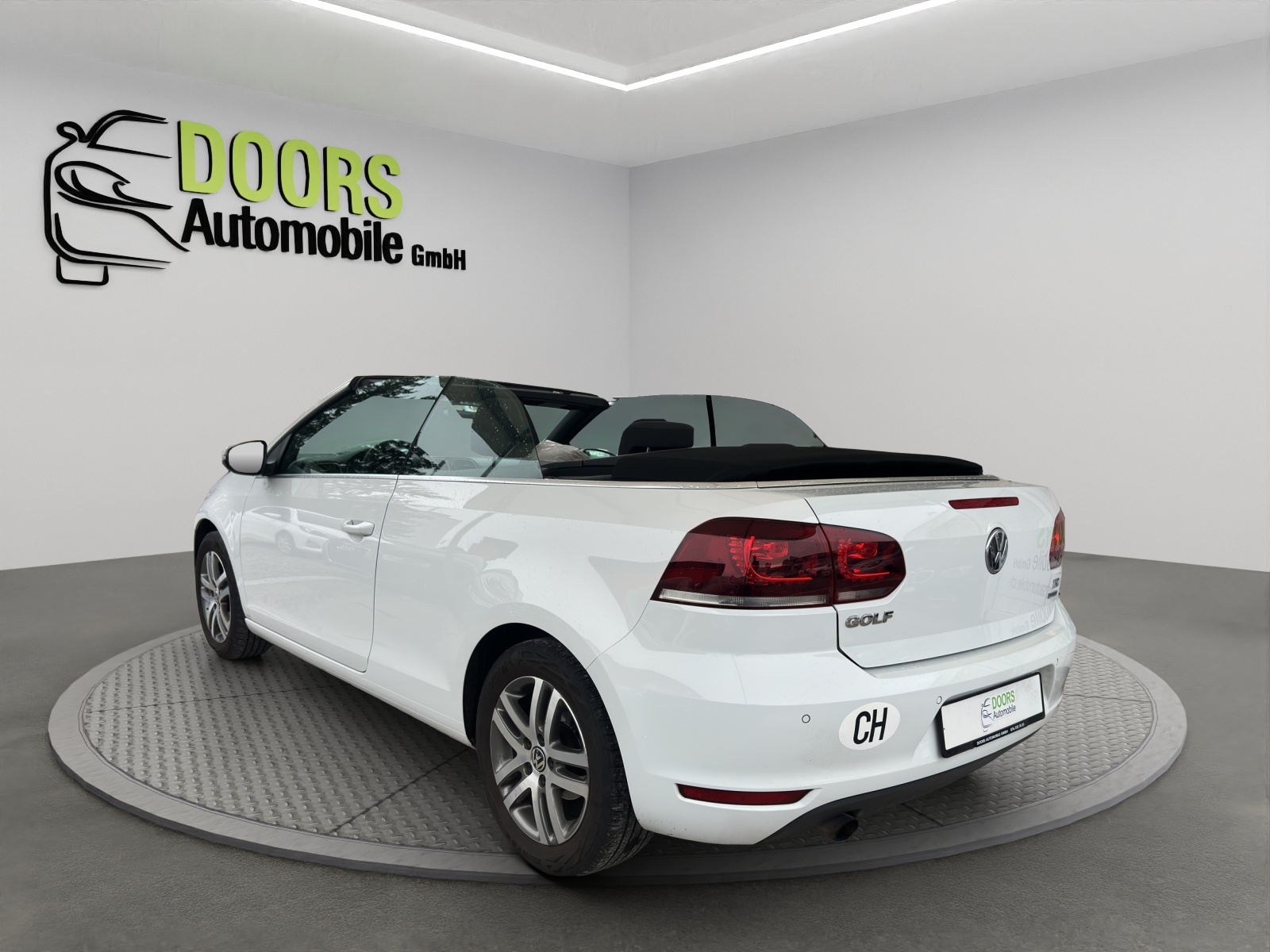 VW Golf Cabrio 1.2 TSI BlueMotion Technology Design-image-4
