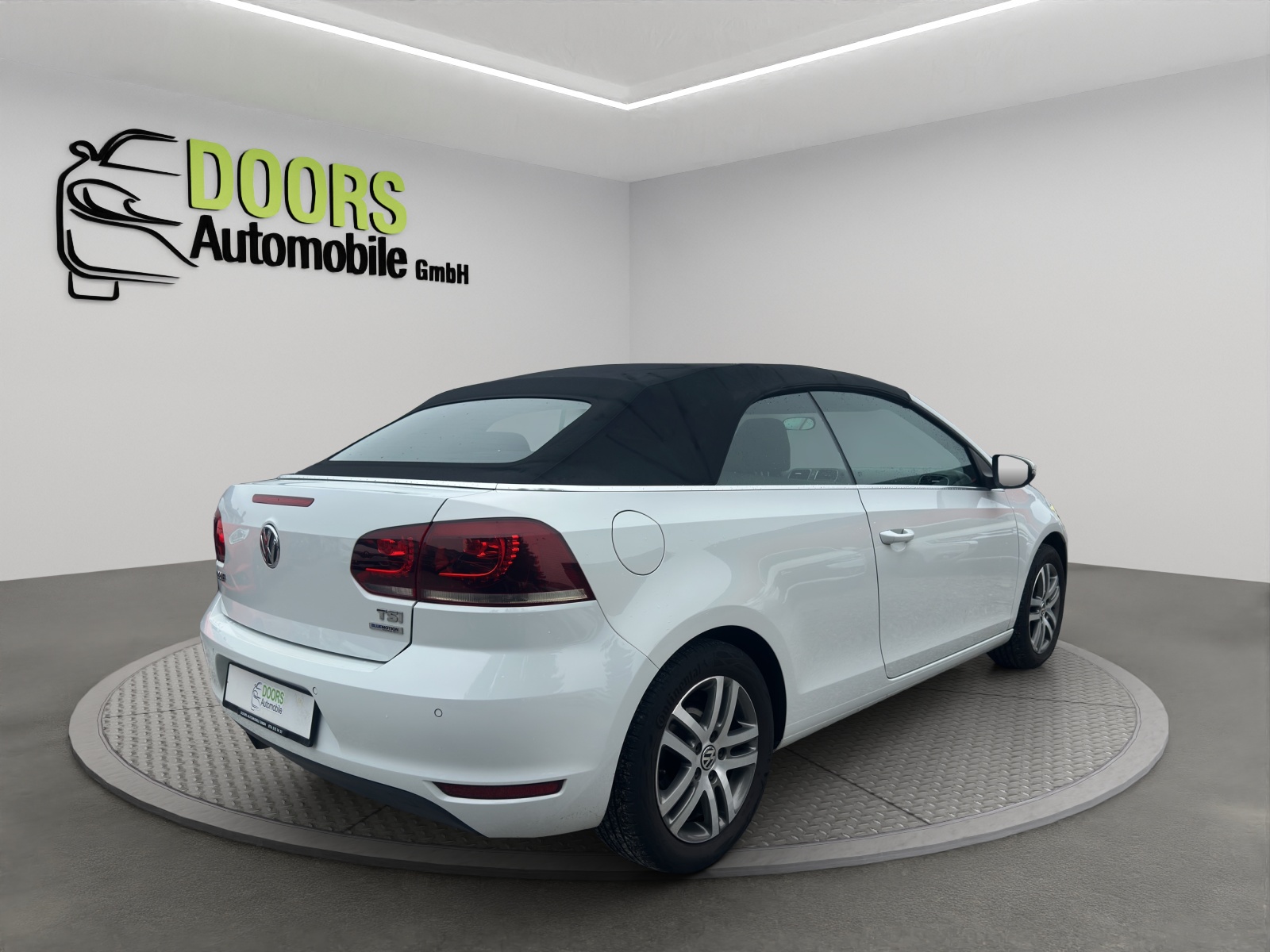 VW Golf Cabrio 1.2 TSI BlueMotion Technology Design-image-3