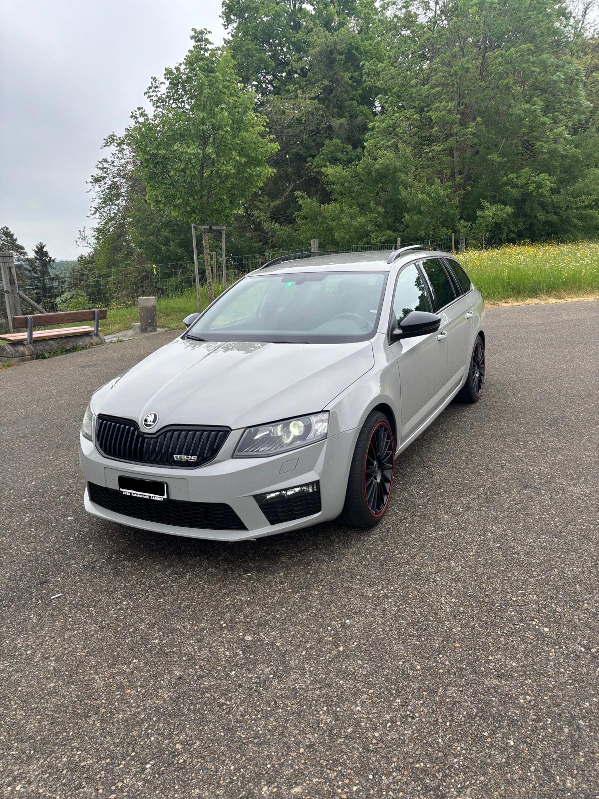 SKODA 2.0 TSI RS-image-1