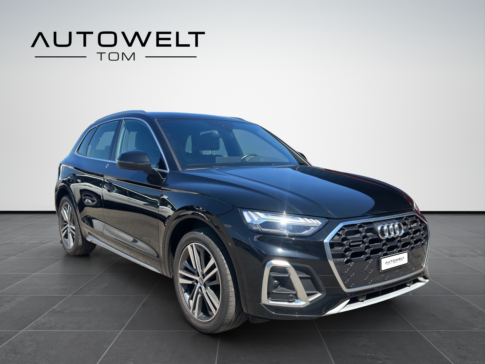AUDI Q5 40 TDI S-line *FACELIFT* quattro S-tronic-image-6