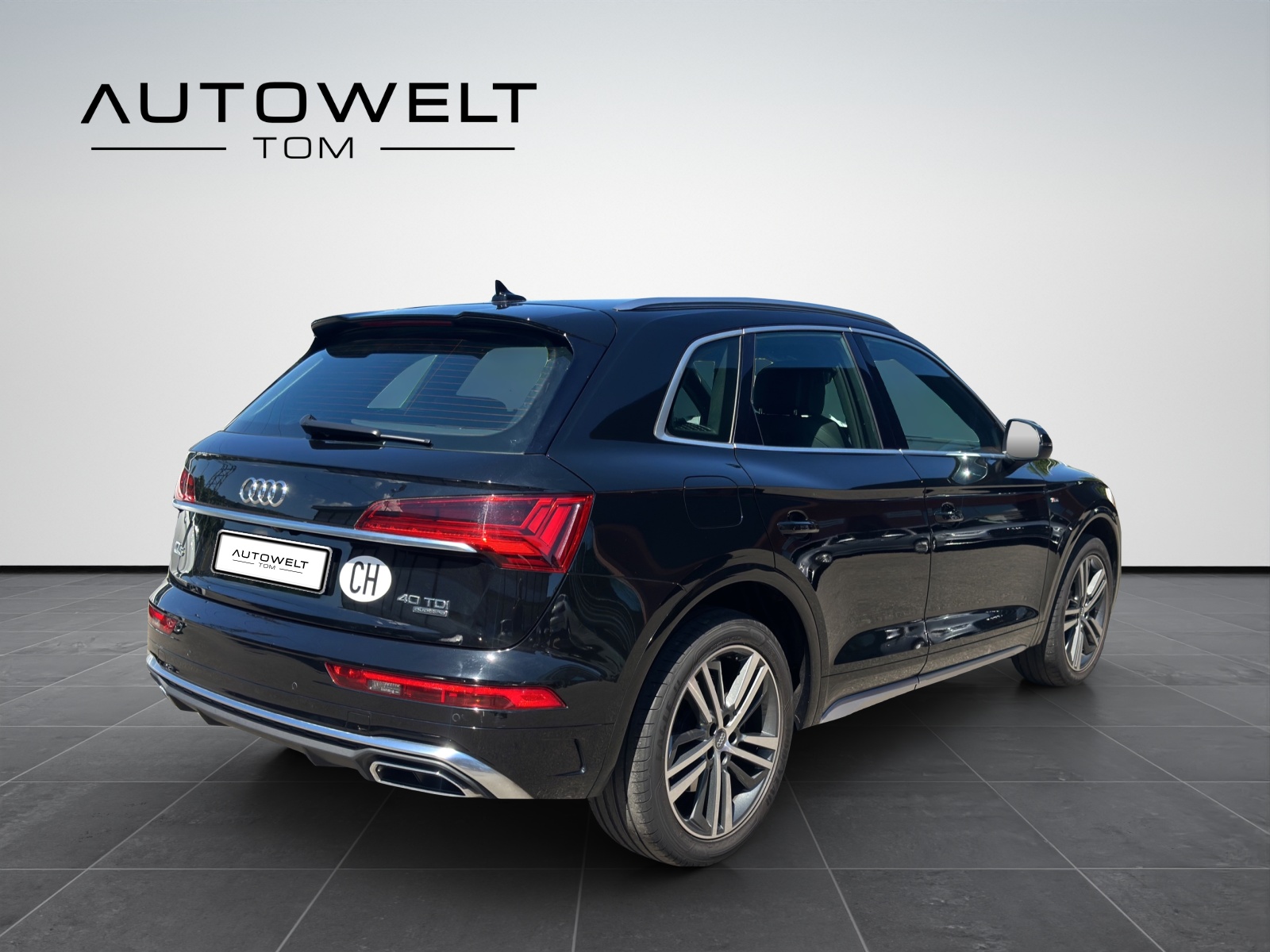 AUDI Q5 40 TDI S-line *FACELIFT* quattro S-tronic-image-4