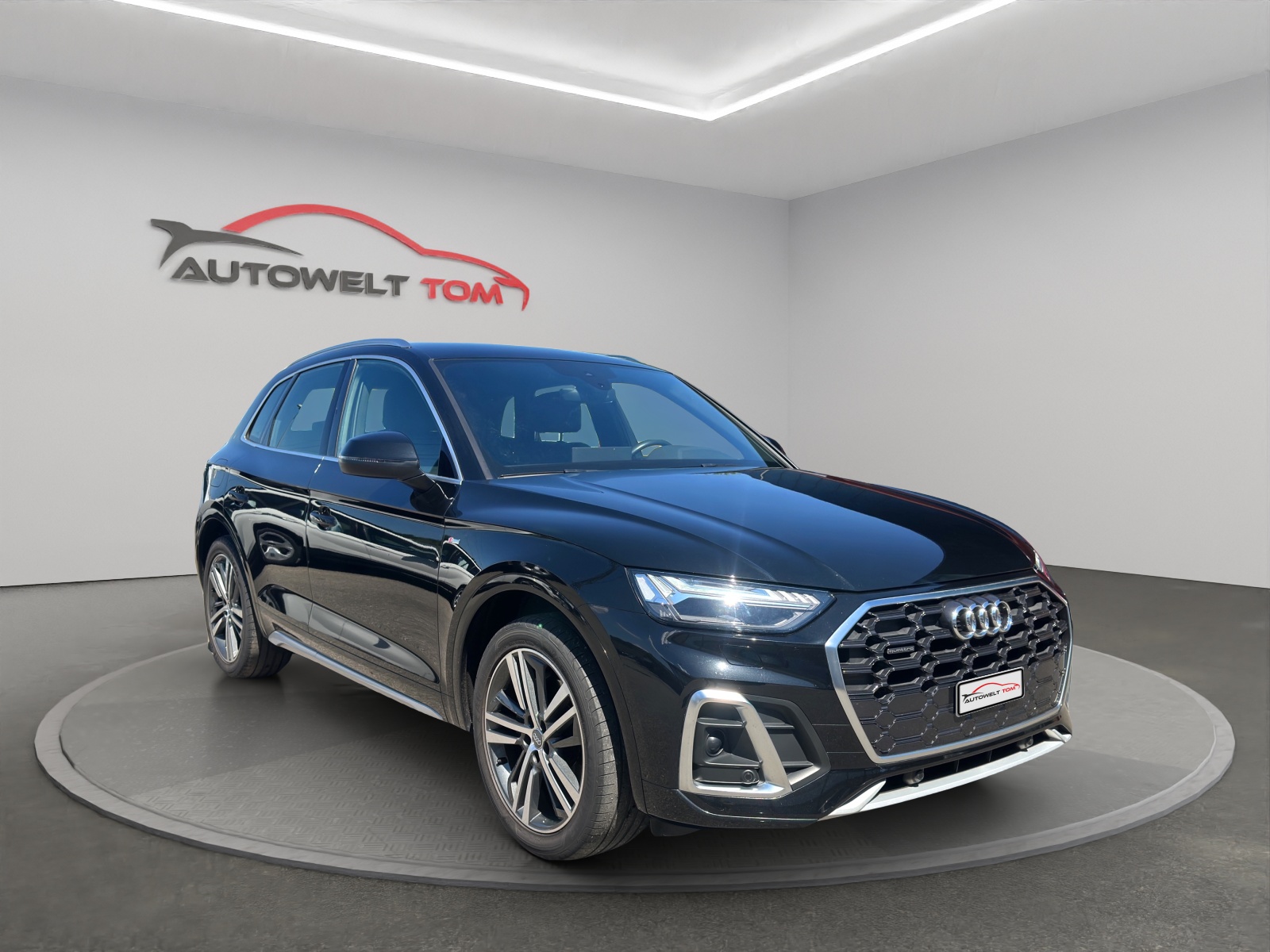 AUDI Q5 40 TDI S-line *FACELIFT* quattro S-tronic-image-6