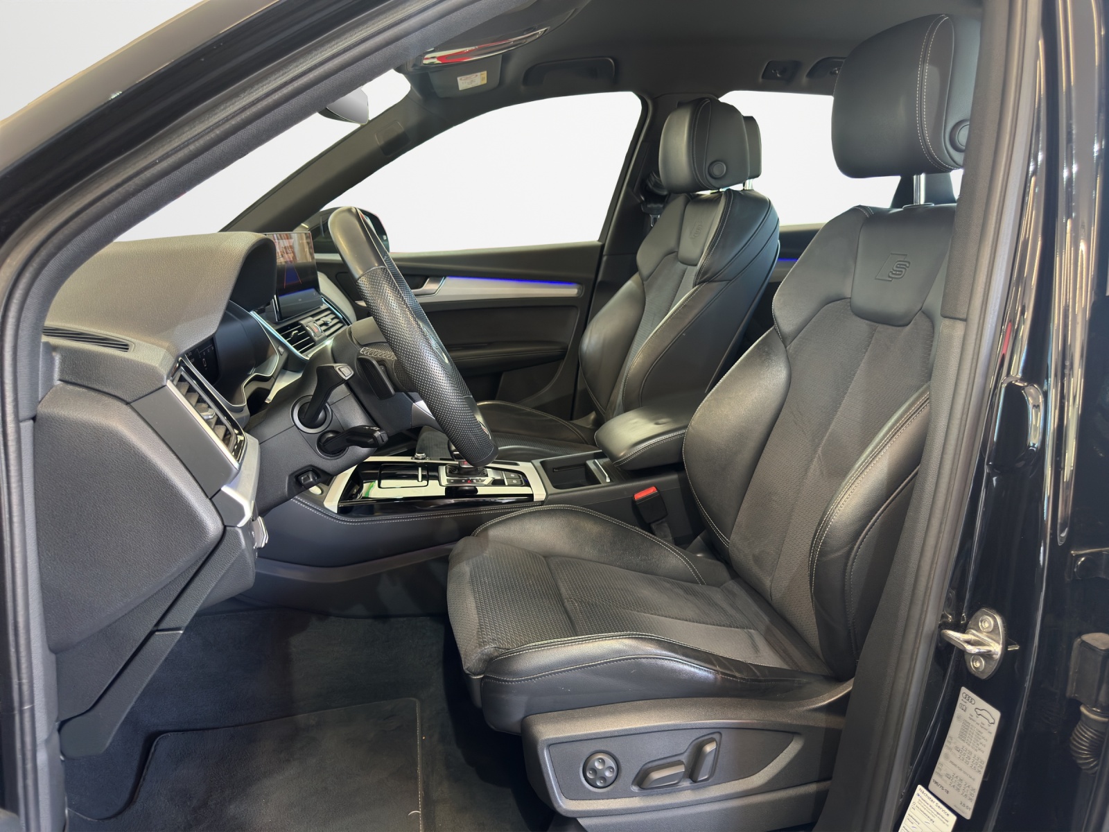 AUDI Q5 40 TDI S-line *FACELIFT* quattro S-tronic-image-8