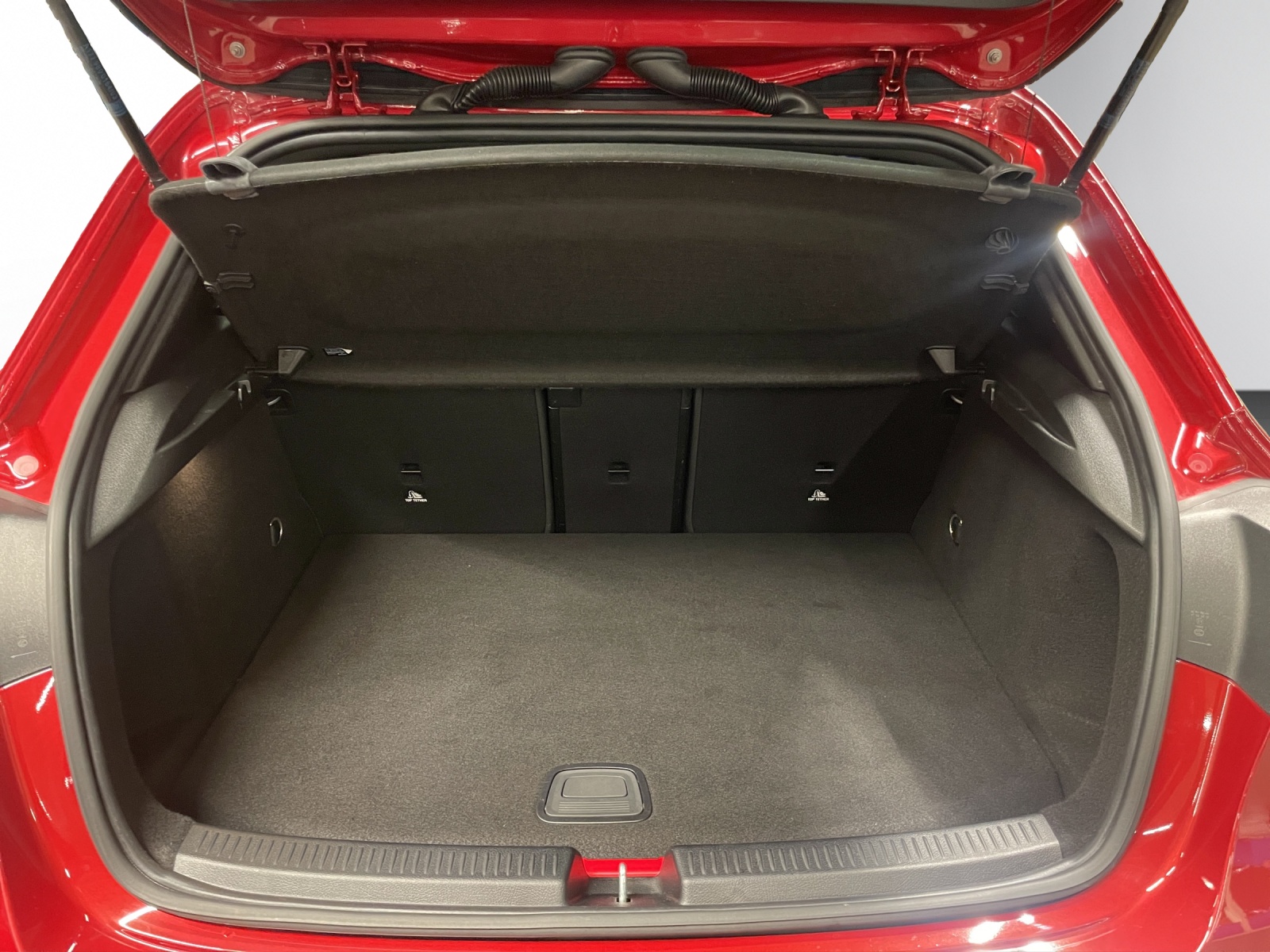Image MERCEDES-BENZ A-250 A 250 e 8G-DCT