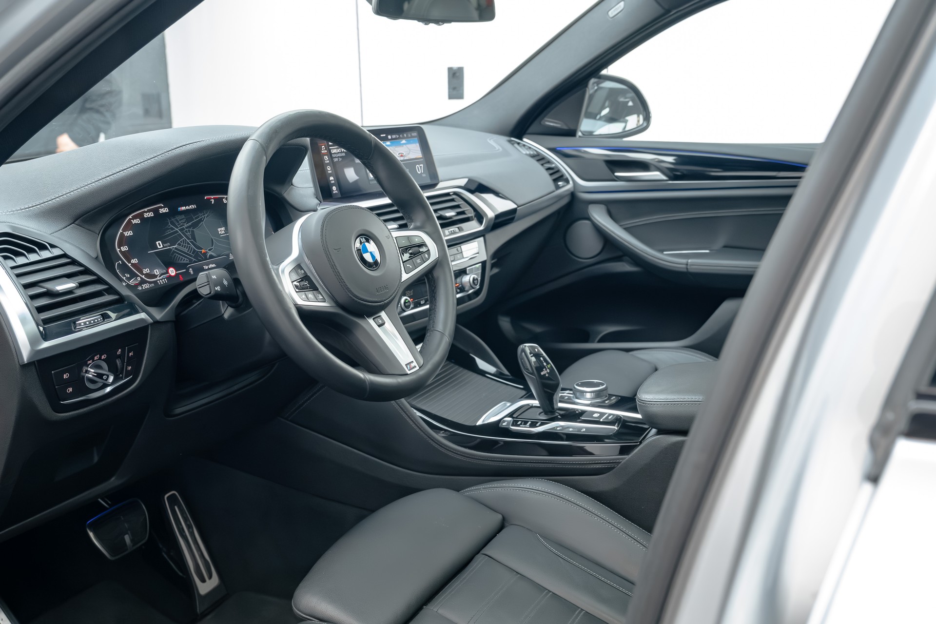 BMW X4 M40i Steptronic-image-13