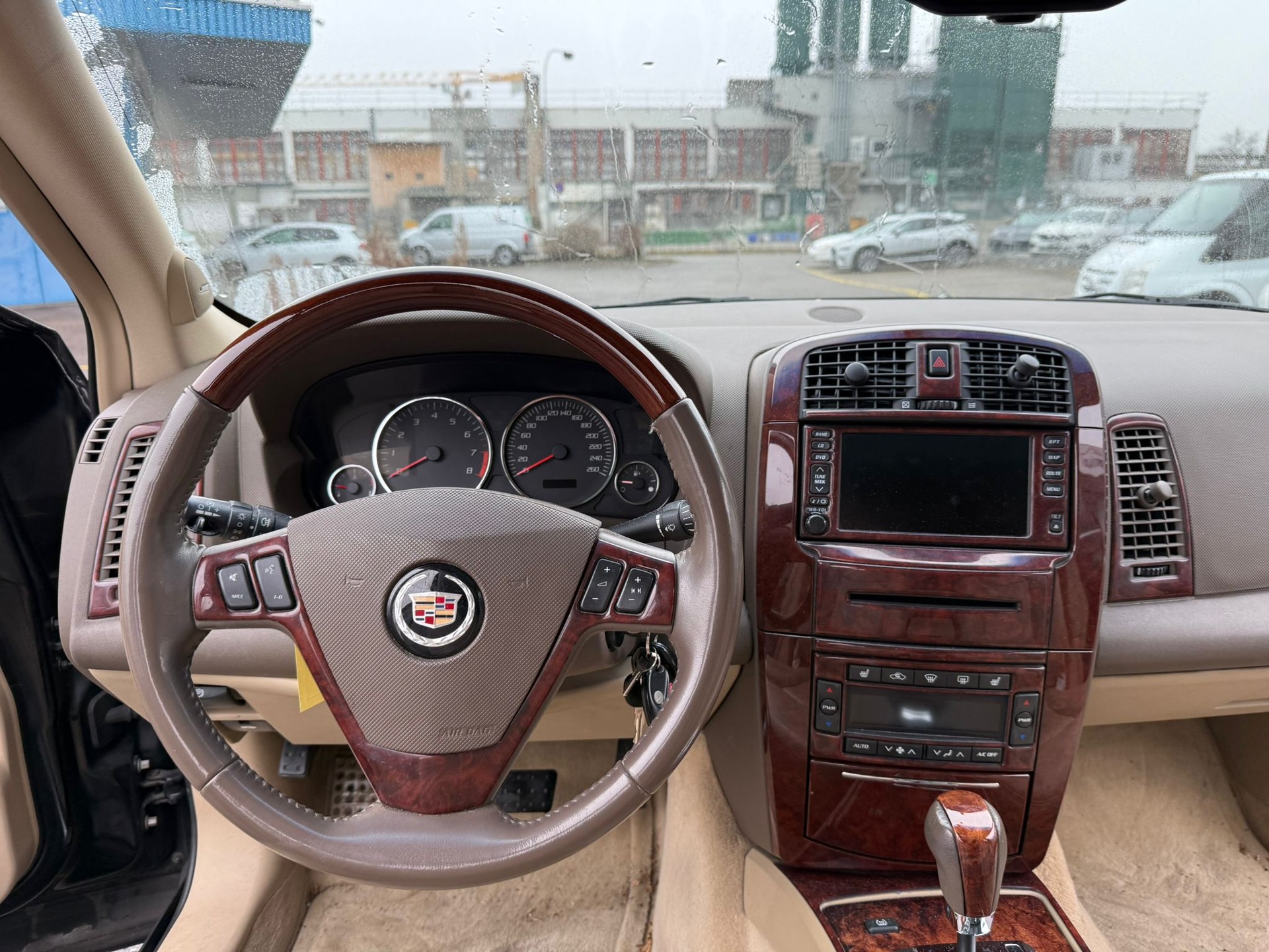 CADILLAC SRX 3.6 V6 Elegance 4WD-image-8