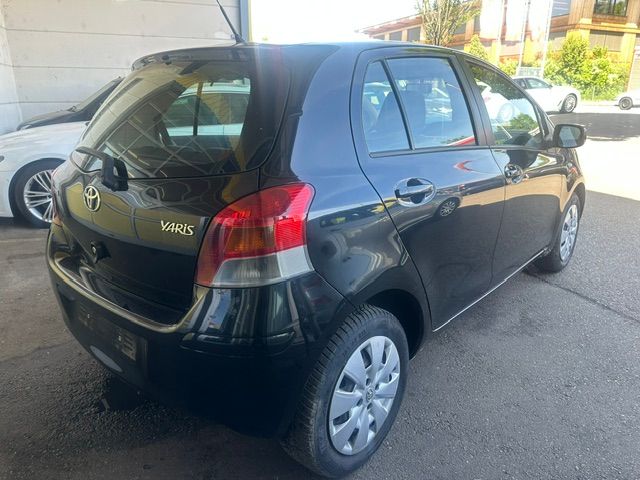 TOYOTA Yaris 1.33 Linea Terra-showroom-element-3