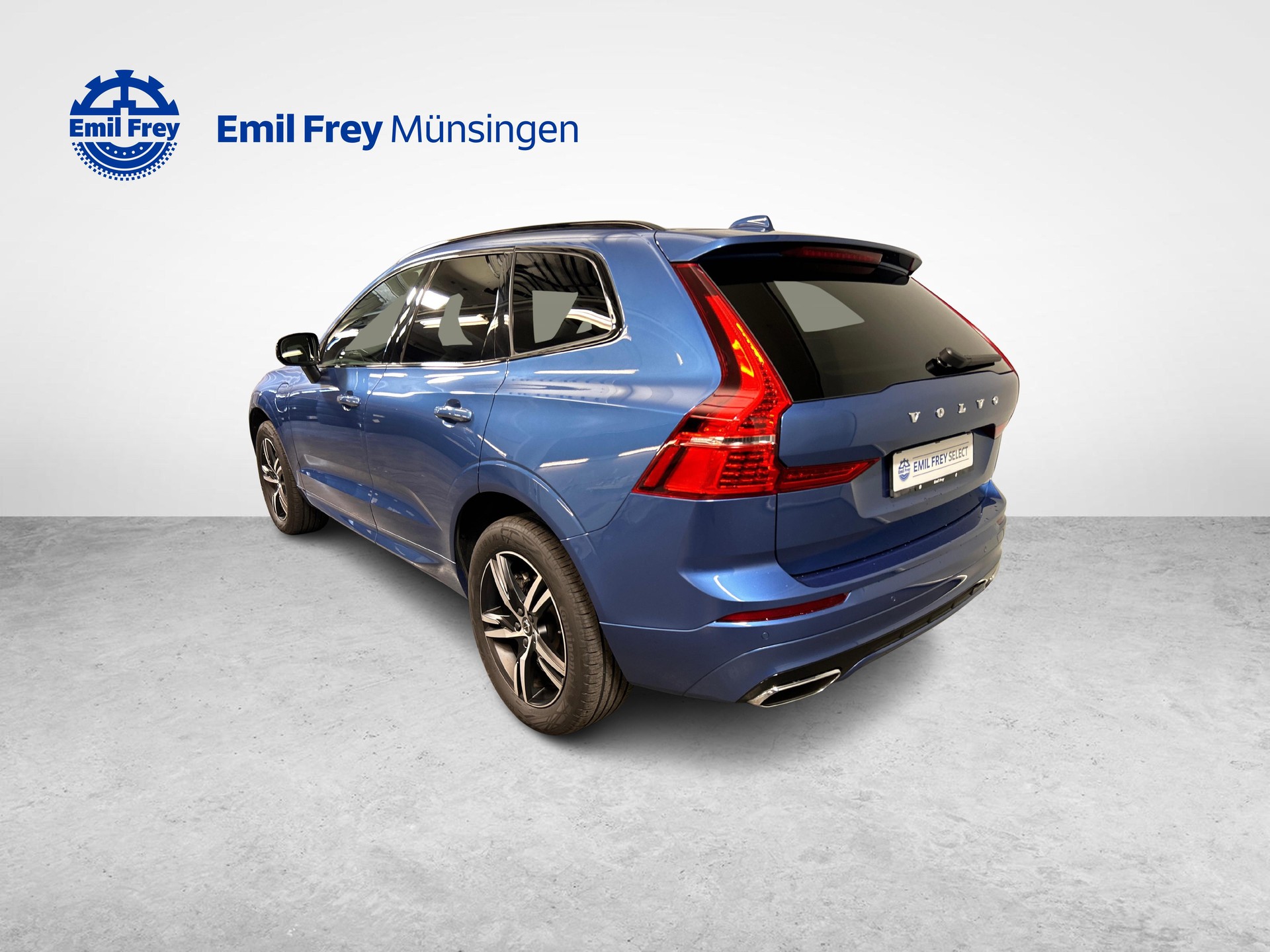 VOLVO XC60 2.0 T8 TE R-Design eAWD-image-11
