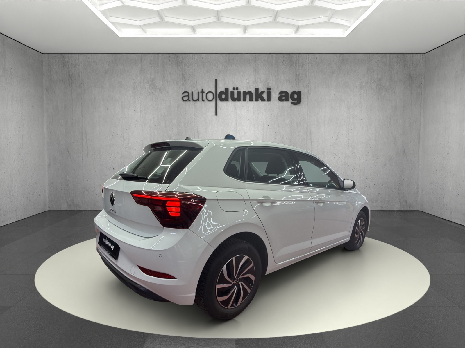 VW Polo 1.0 TSI Life DSG-showroom-element-3