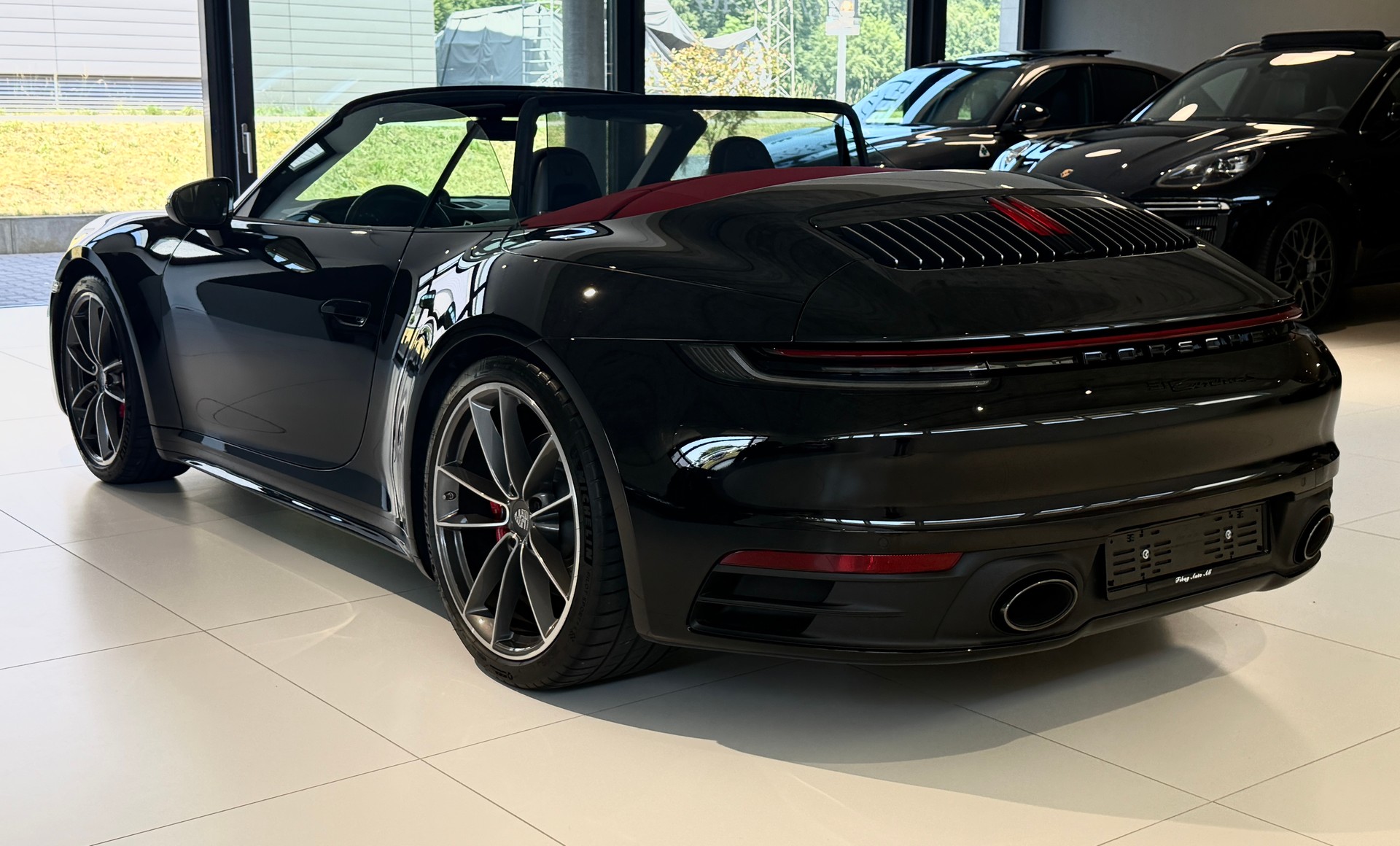 PORSCHE 911 Carrera 4S Cabriolet PDK ***CH-Porsche***Inkl. 1 Jahr All-In Garantie***Neuwertig***-image-35