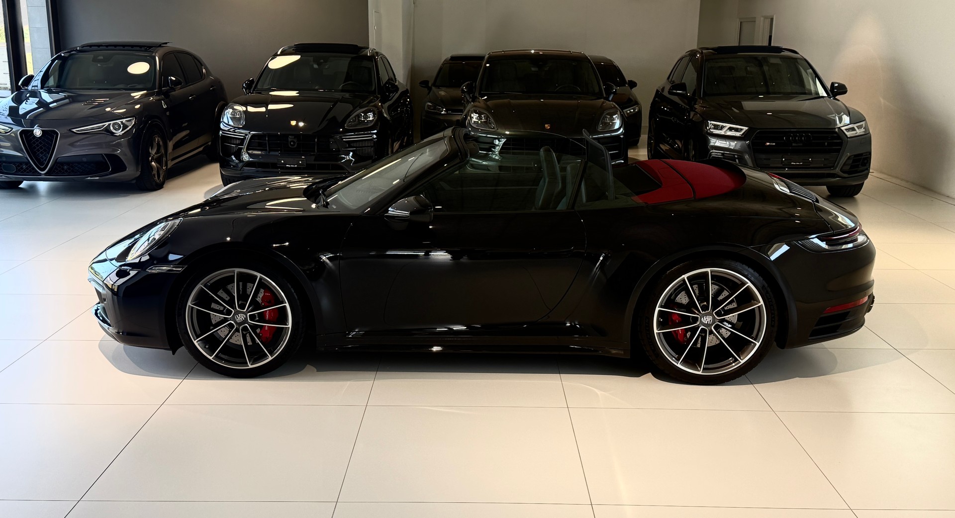 PORSCHE 911 Carrera 4S Cabriolet PDK ***CH-Porsche***Inkl. 1 Jahr All-In Garantie***Neuwertig***-image-7