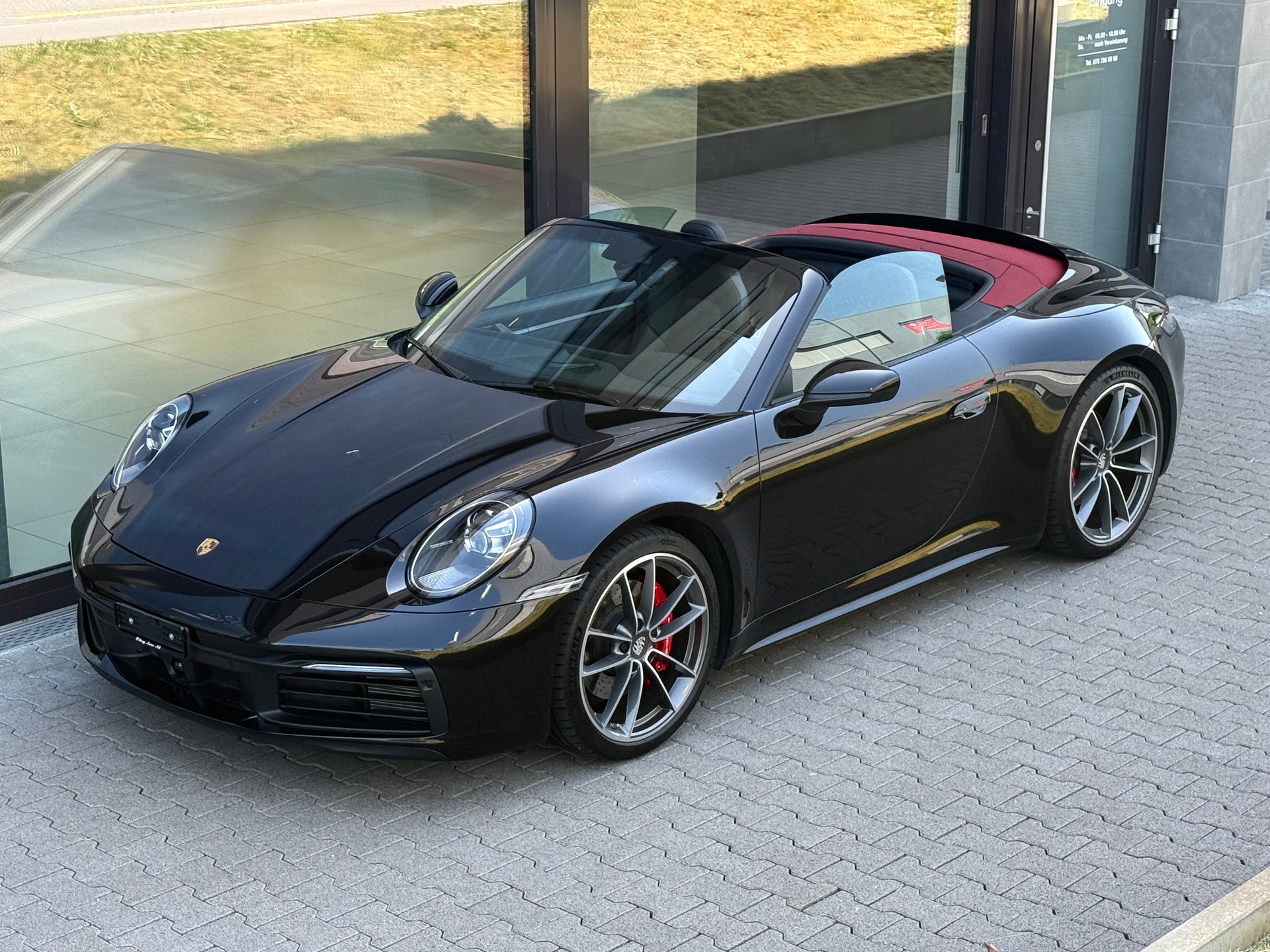 PORSCHE 911 Carrera 4S Cabriolet PDK ***CH-Porsche***Inkl. 1 Jahr All-In Garantie***Neuwertig***-image-5