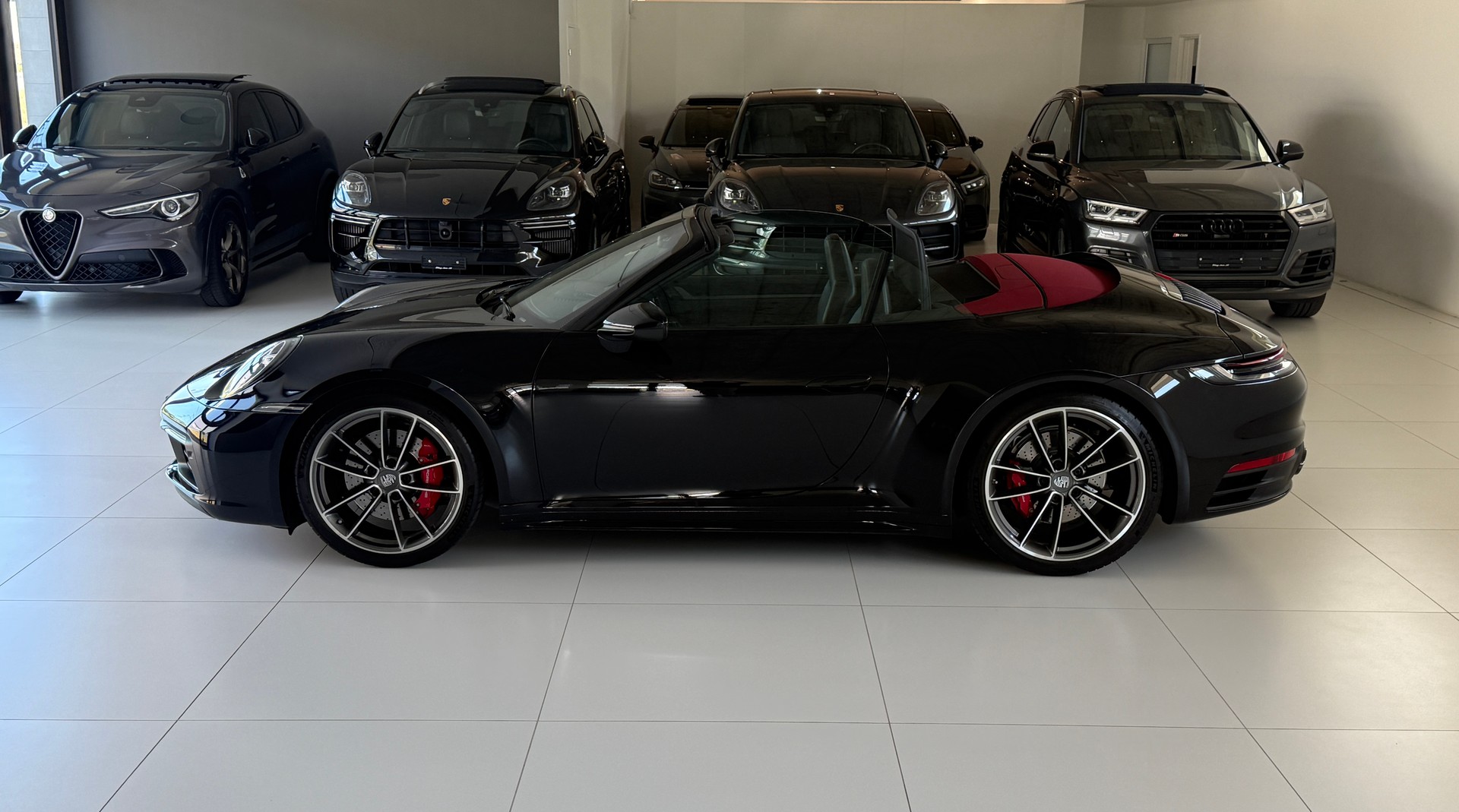 PORSCHE 911 Carrera 4S Cabriolet PDK ***CH-Porsche***Inkl. 1 Jahr All-In Garantie***Neuwertig***-image-8