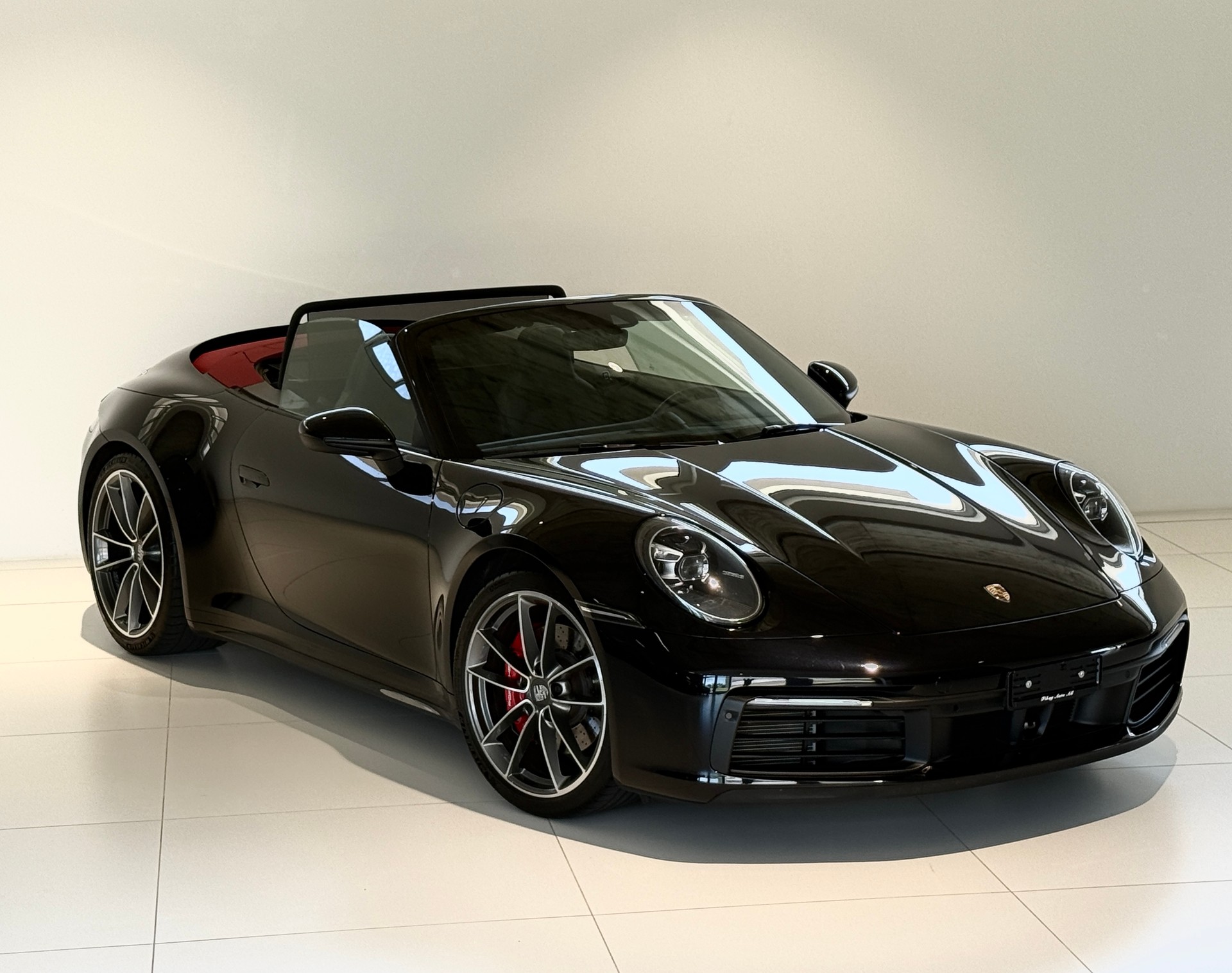 PORSCHE 911 Carrera 4S Cabriolet PDK ***CH-Porsche***Inkl. 1 Jahr All-In Garantie***Neuwertig***