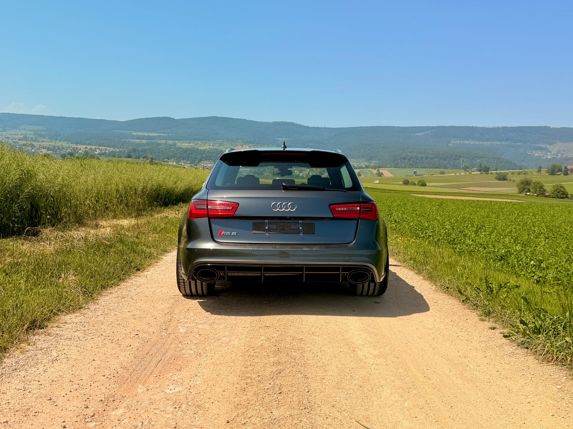 AUDI RS6 Avant 4.0 TFSI V8 quattro Tiptronic-image-15