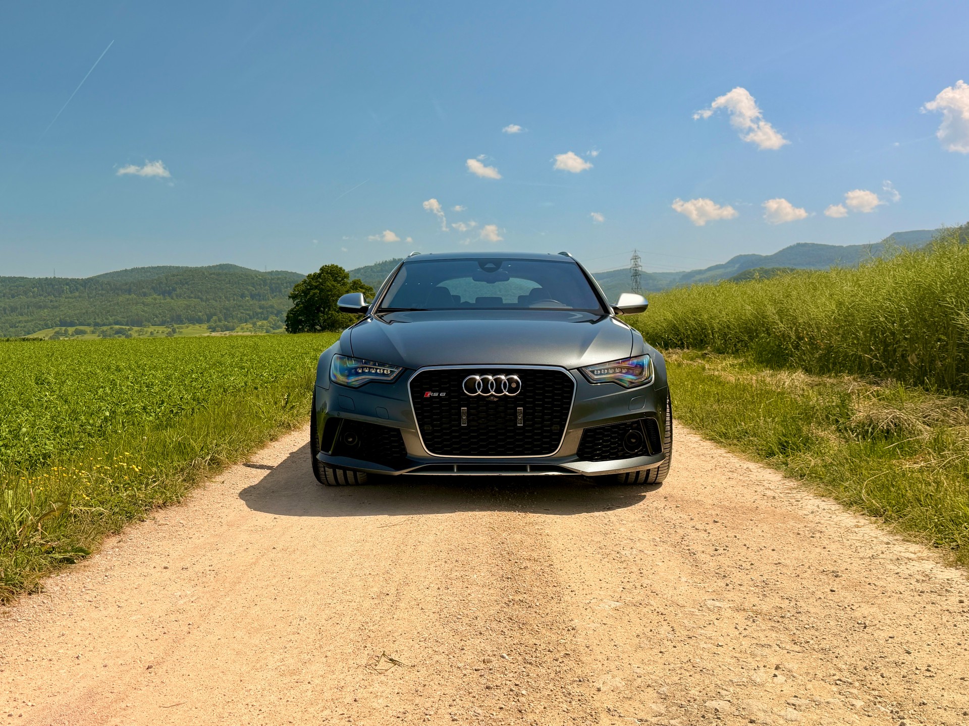 AUDI RS6 Avant 4.0 TFSI V8 quattro Tiptronic-image-3
