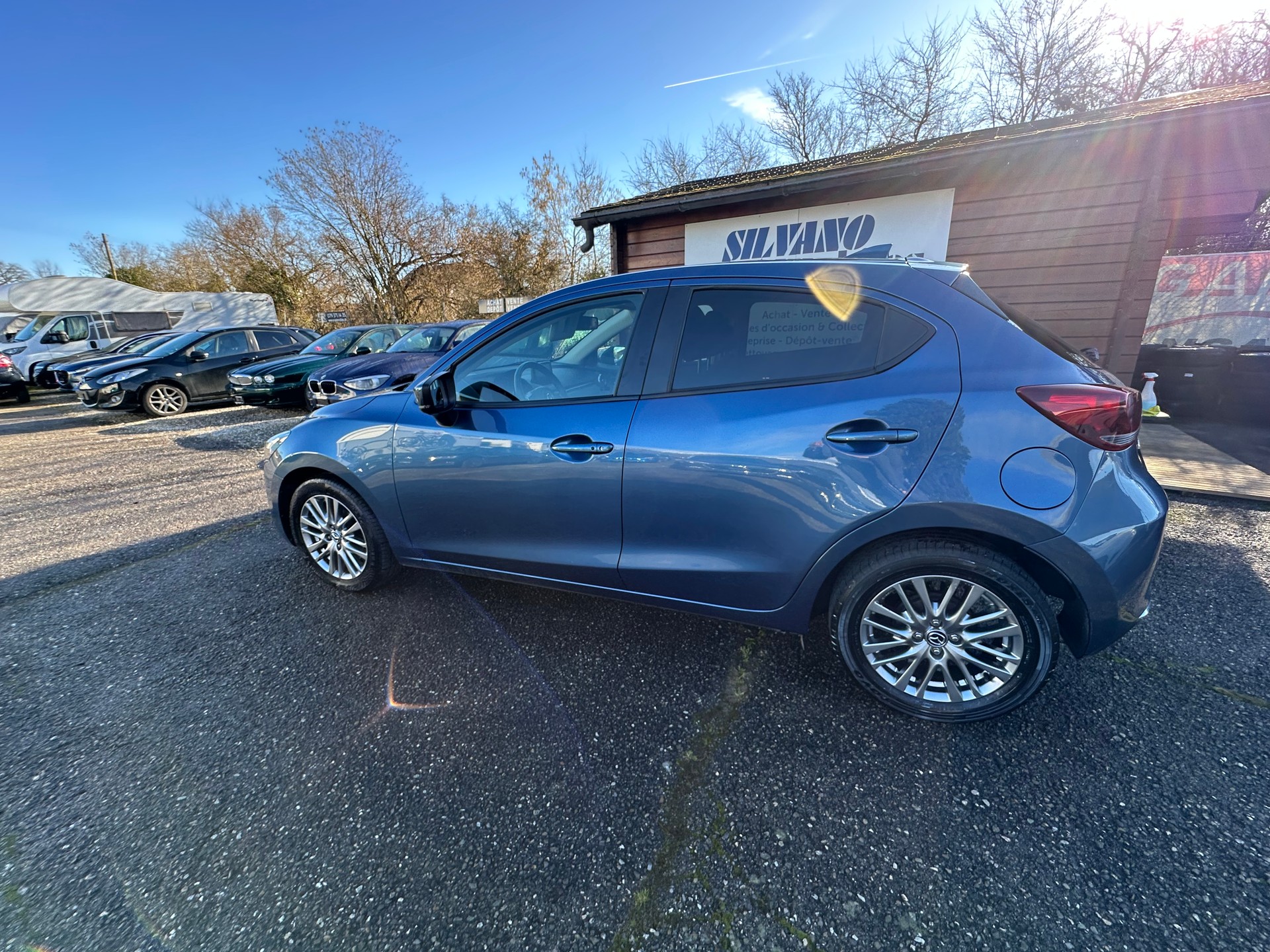 MAZDA 2 SKYACTIV-G 90 Mild Hybrid Revolution-image-4