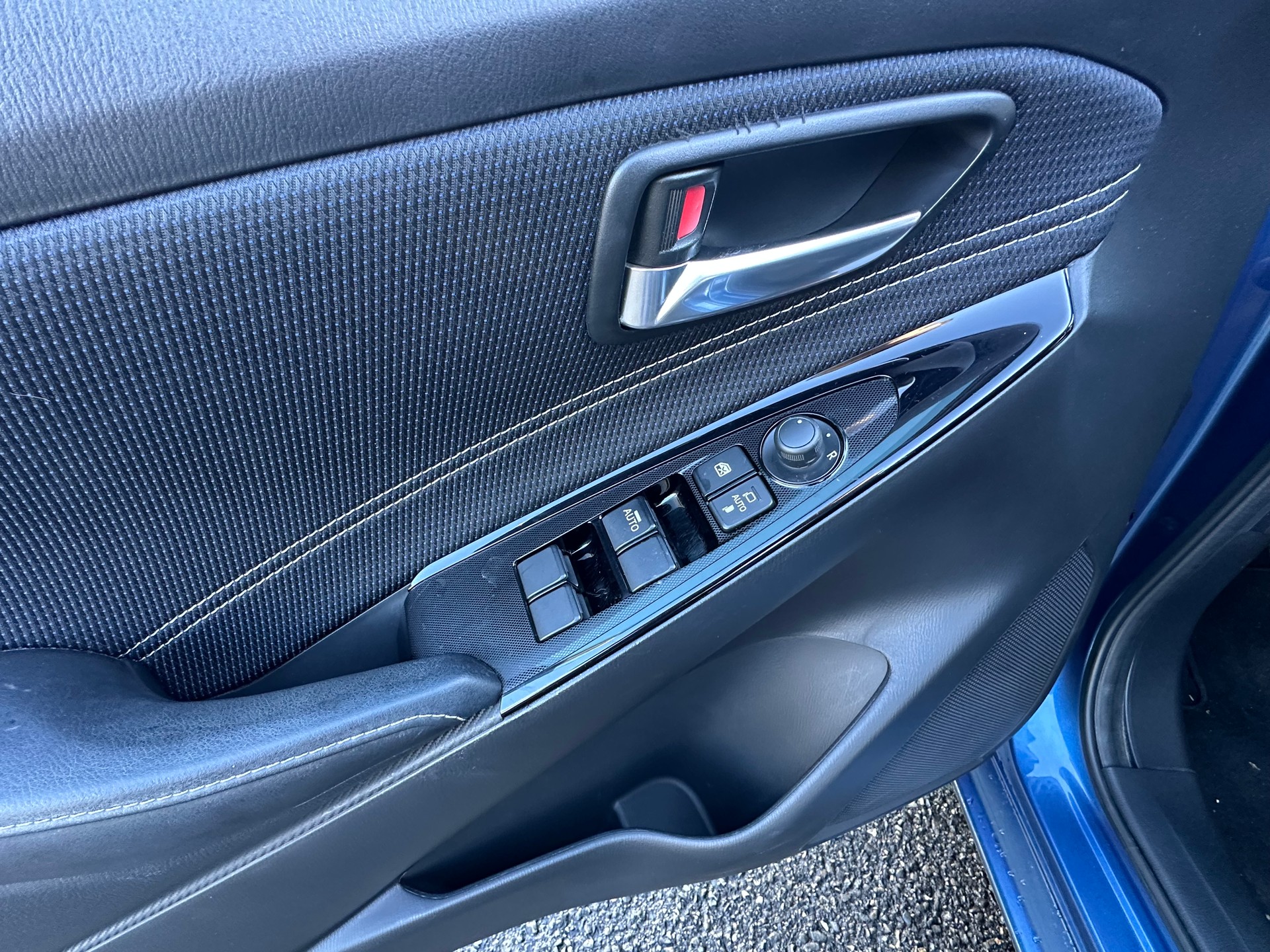 MAZDA 2 SKYACTIV-G 90 Mild Hybrid Revolution-image-19