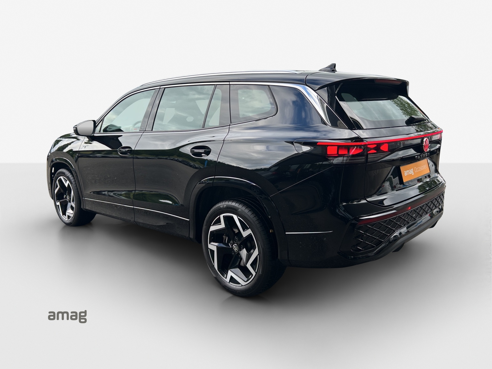 VW Tayron 2.0 TSI R-Line DSG 4Motion-image-2