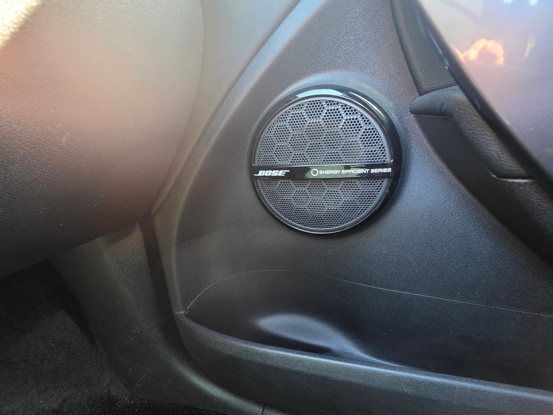 RENAULT Grandtour Bose System-image-4