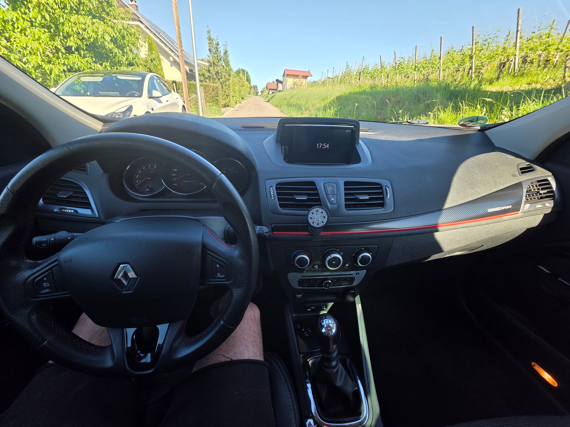 RENAULT Grandtour Bose System-image-3