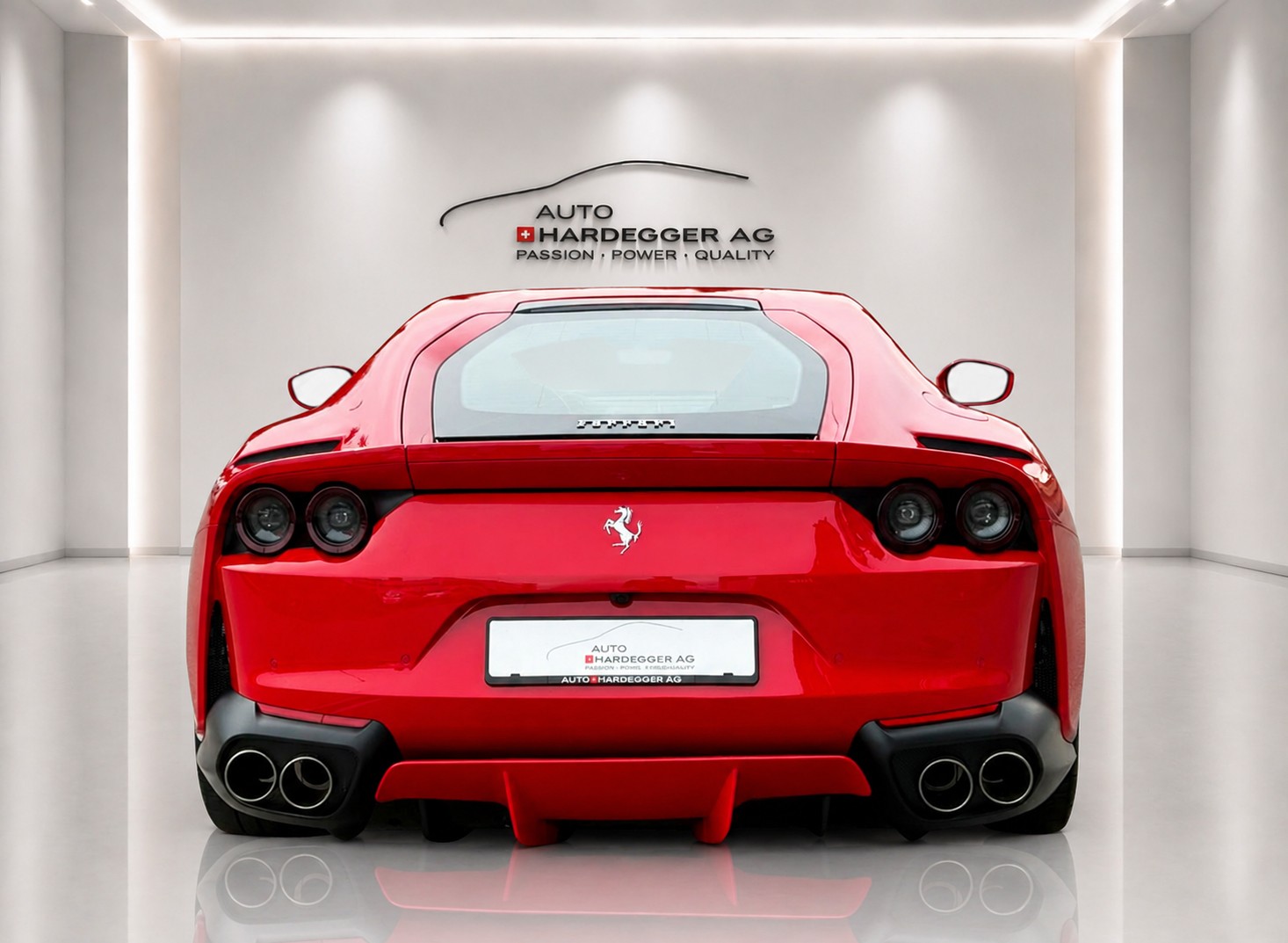 FERRARI 812 Superfast-image-6