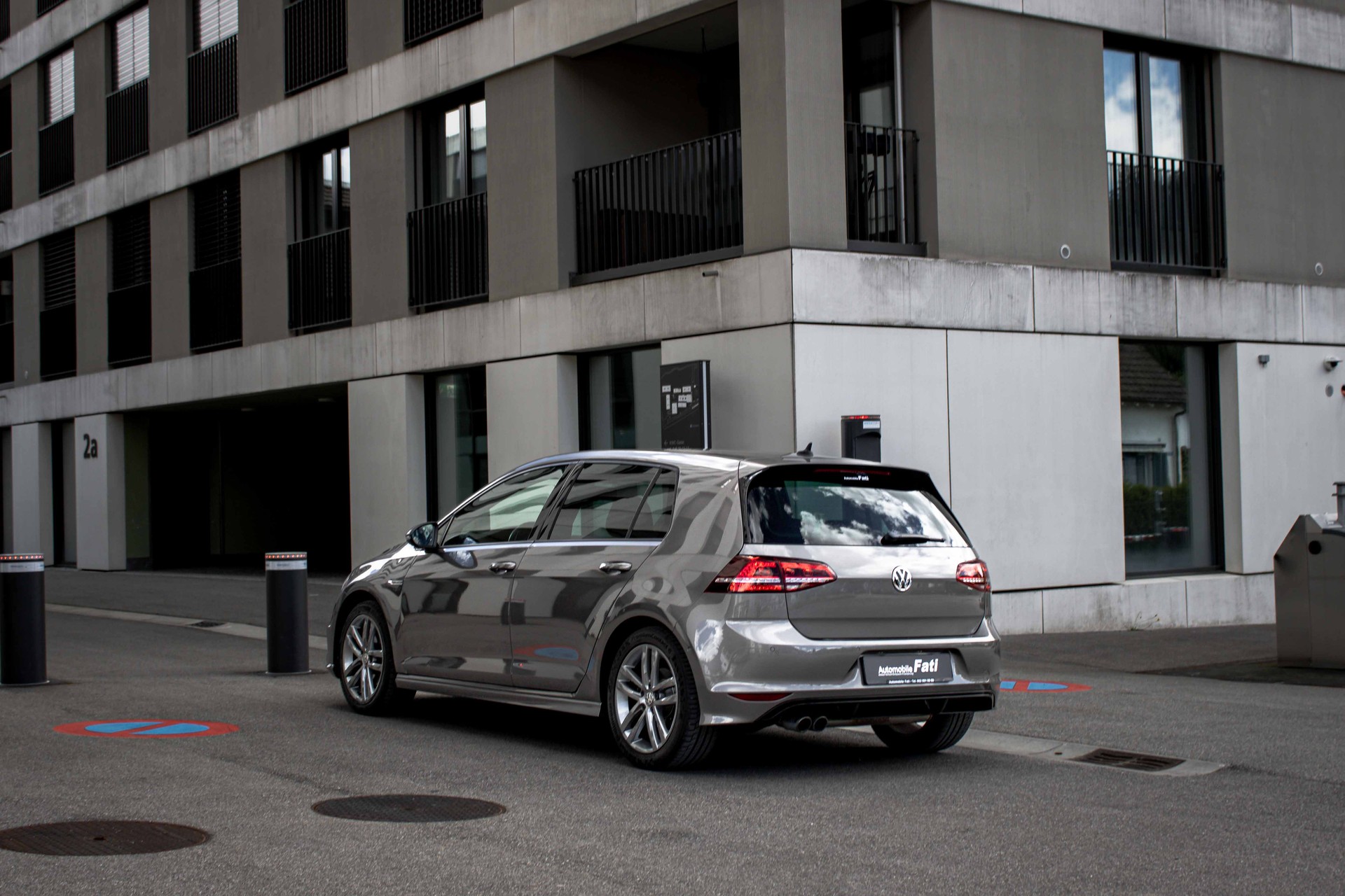 VW Golf 1.4 TSI R Line Lounge-image-1
