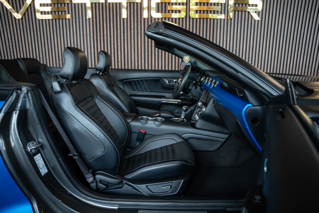 FORD Mustang Convertible 5.0 V8 GT Automat-image-15