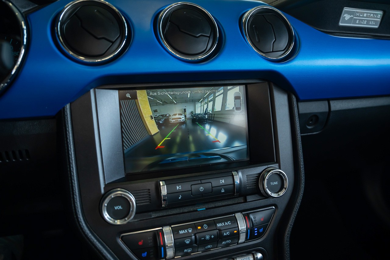 FORD Mustang Convertible 5.0 V8 GT Automat-image-18