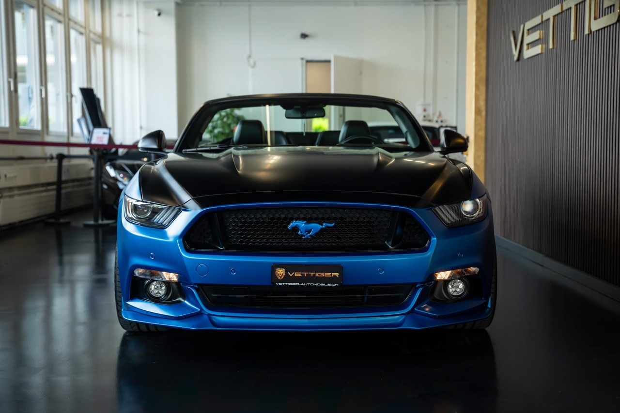 FORD Mustang Convertible 5.0 V8 GT Automat-showroom-element-1